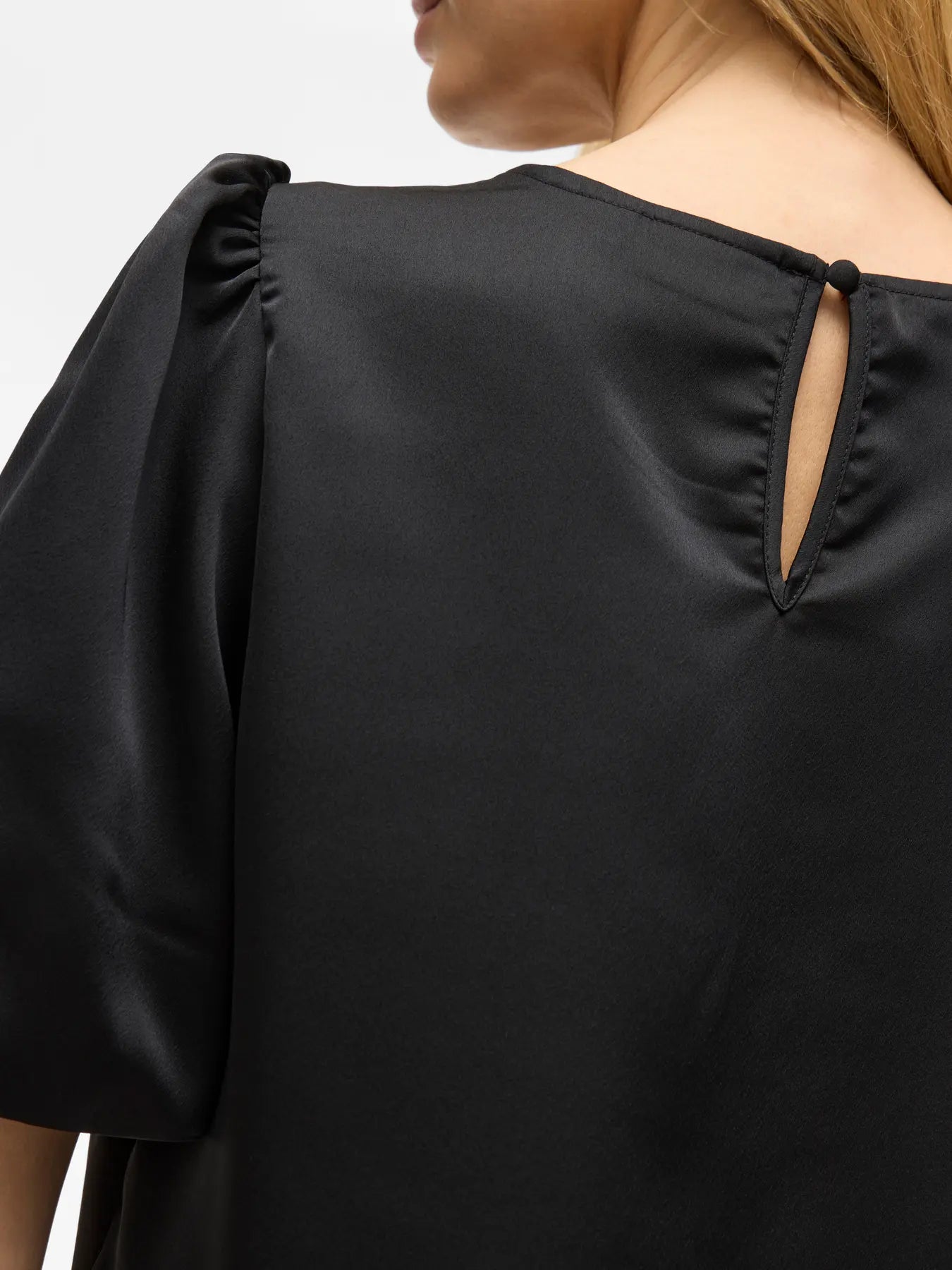 VIELLETTE 2/4 SATIN PUFF TOP BLACK