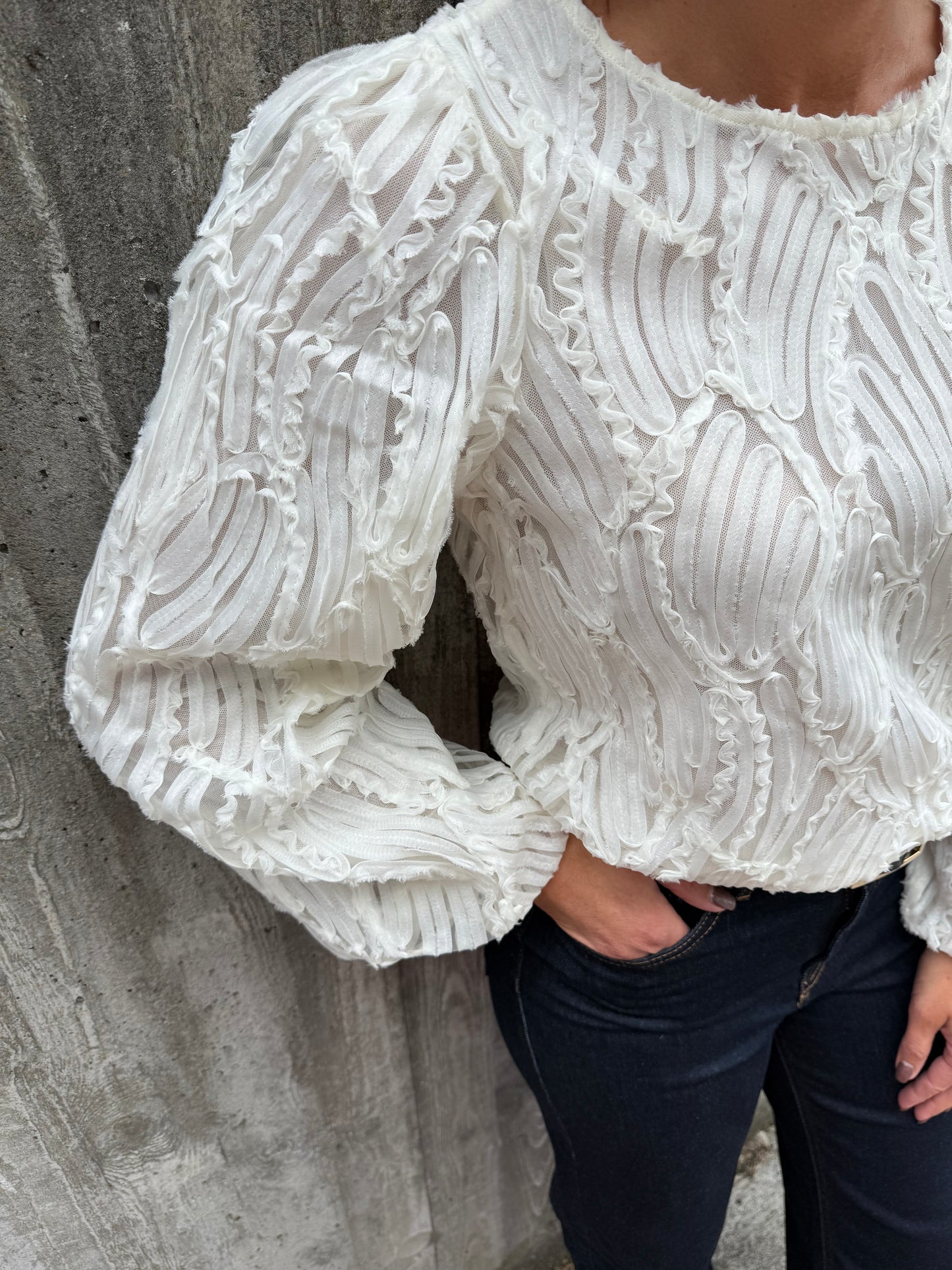 OBJLUCIE L/S RE O-NECK TOP WHITE SAND