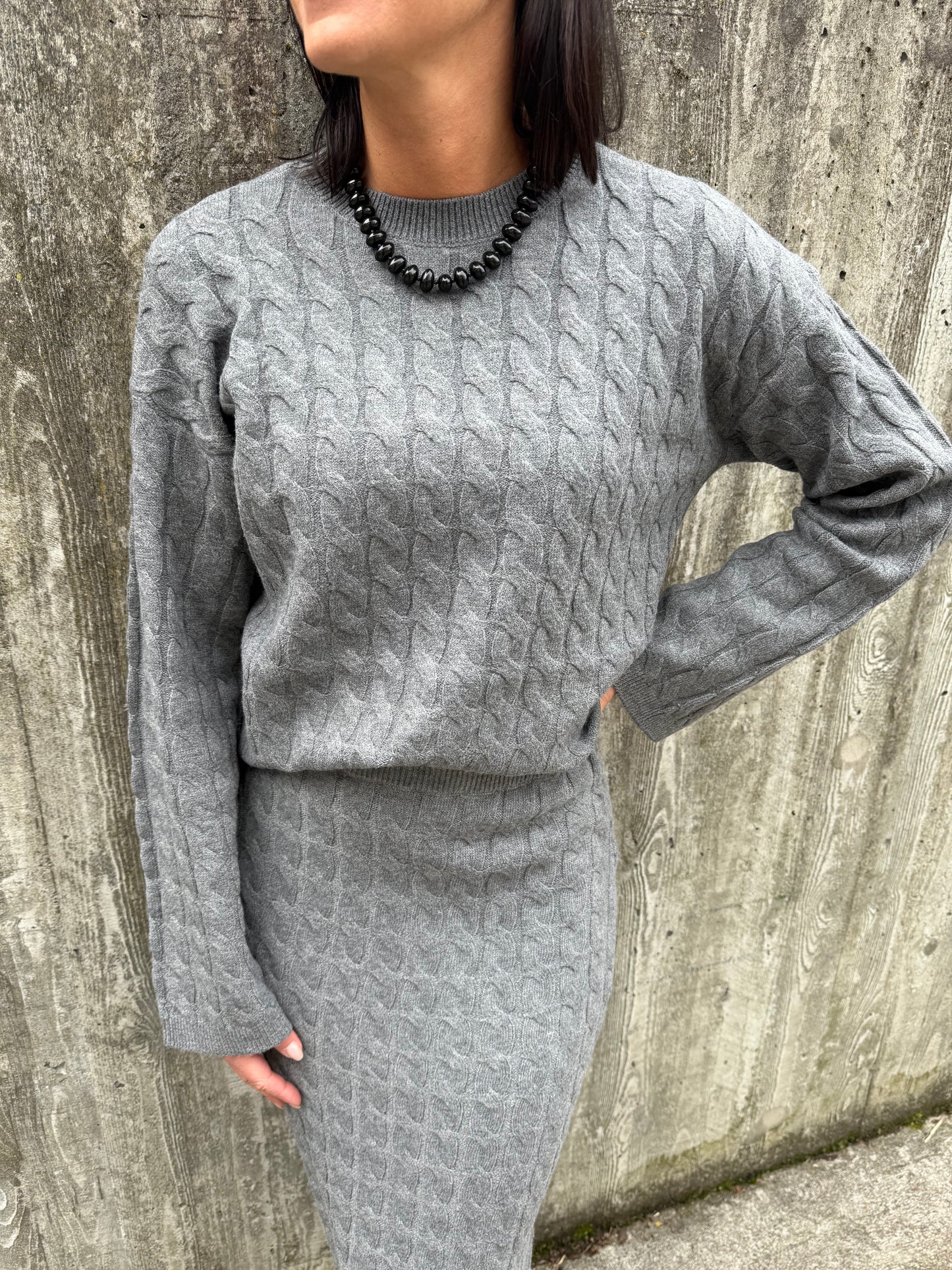 AWLORELLA LS O-NECK KNIT