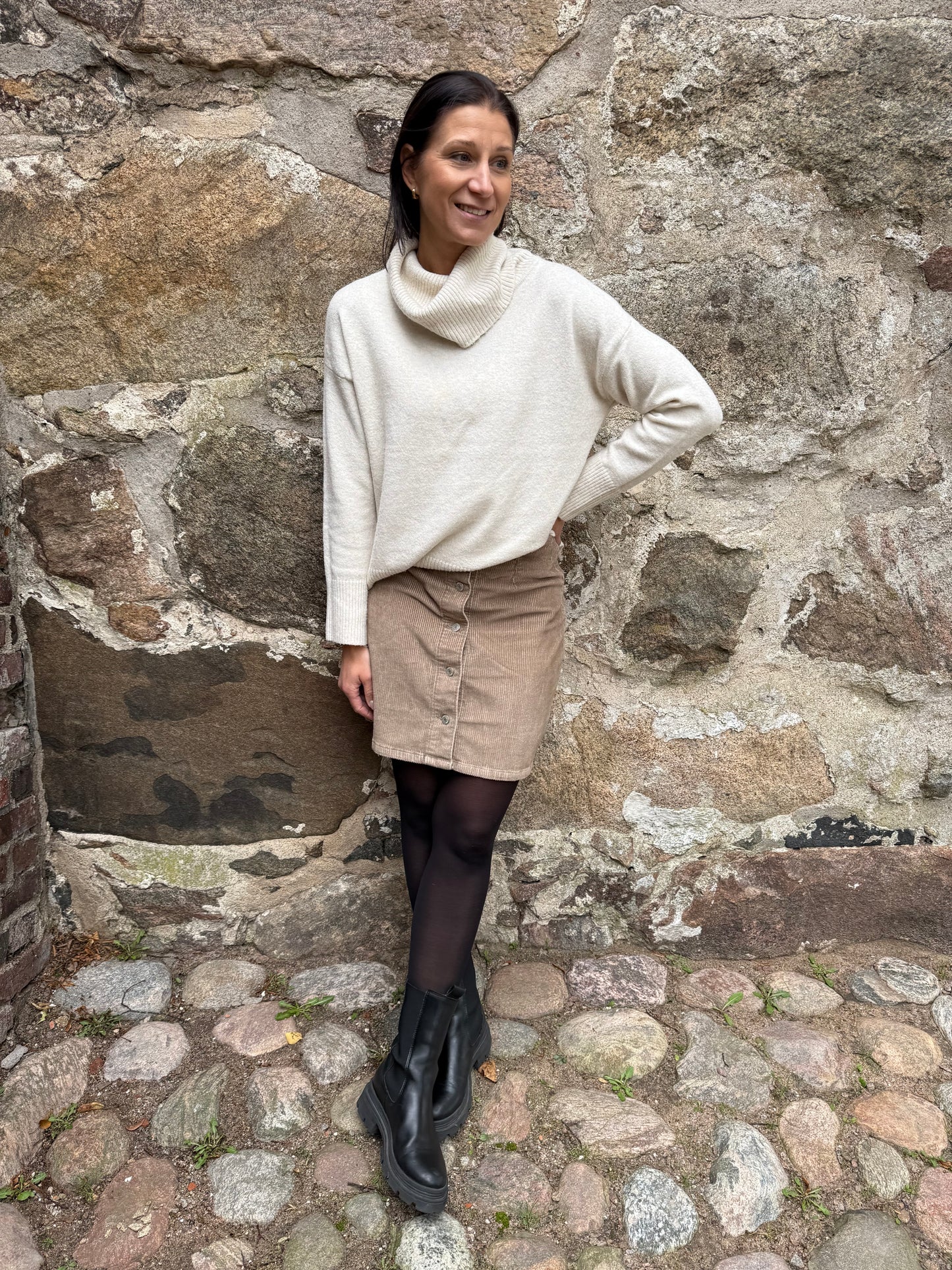 VMETTA SHORT CORD SKIRT SILVER MINK