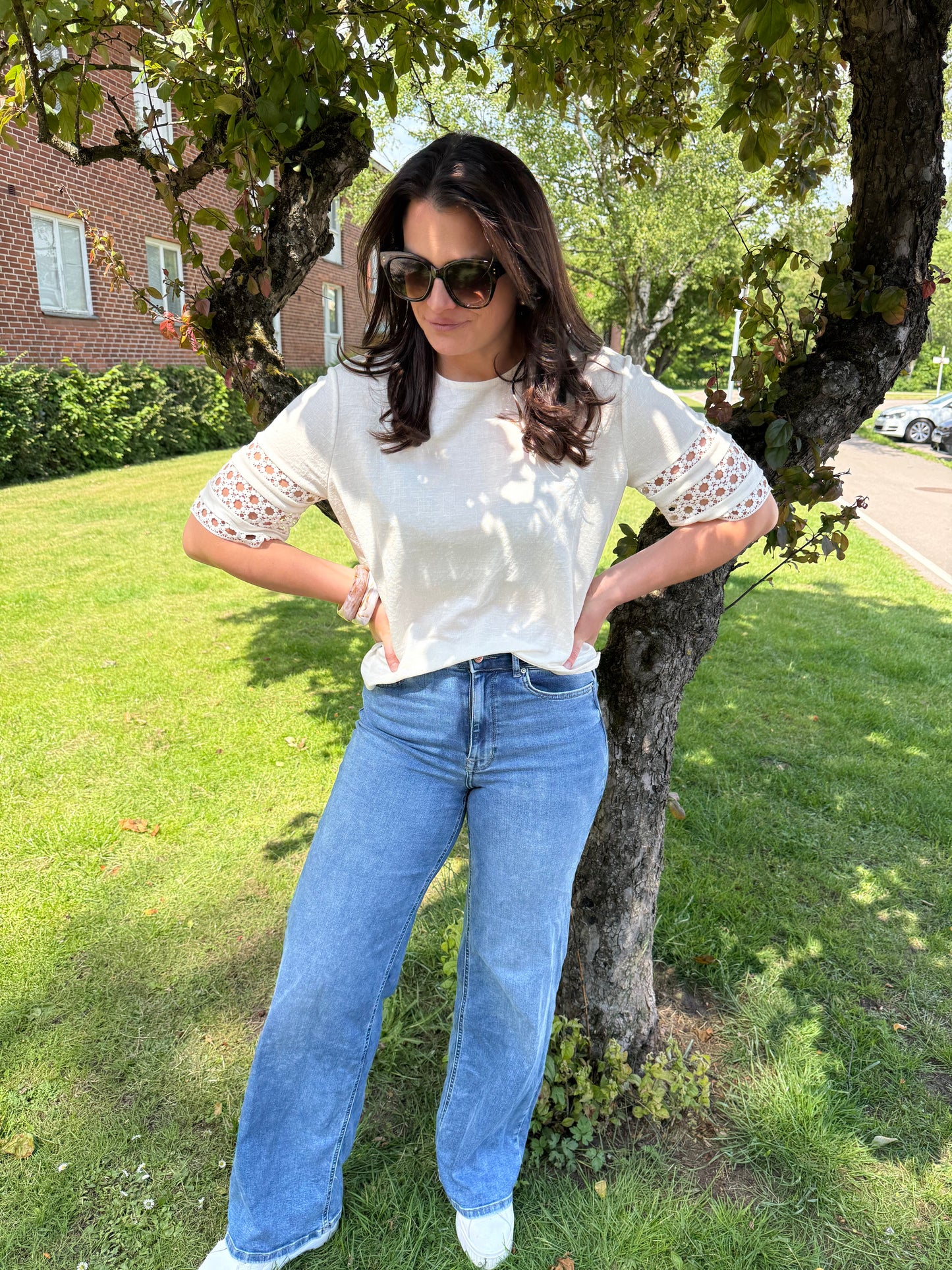 VICARMENA O-NECK 2/4 TOP