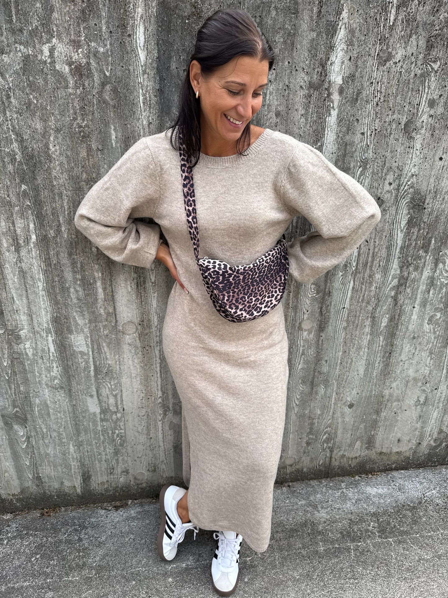PCMARCELLO LS DEEP BACK KNIT DRESS BEIGE