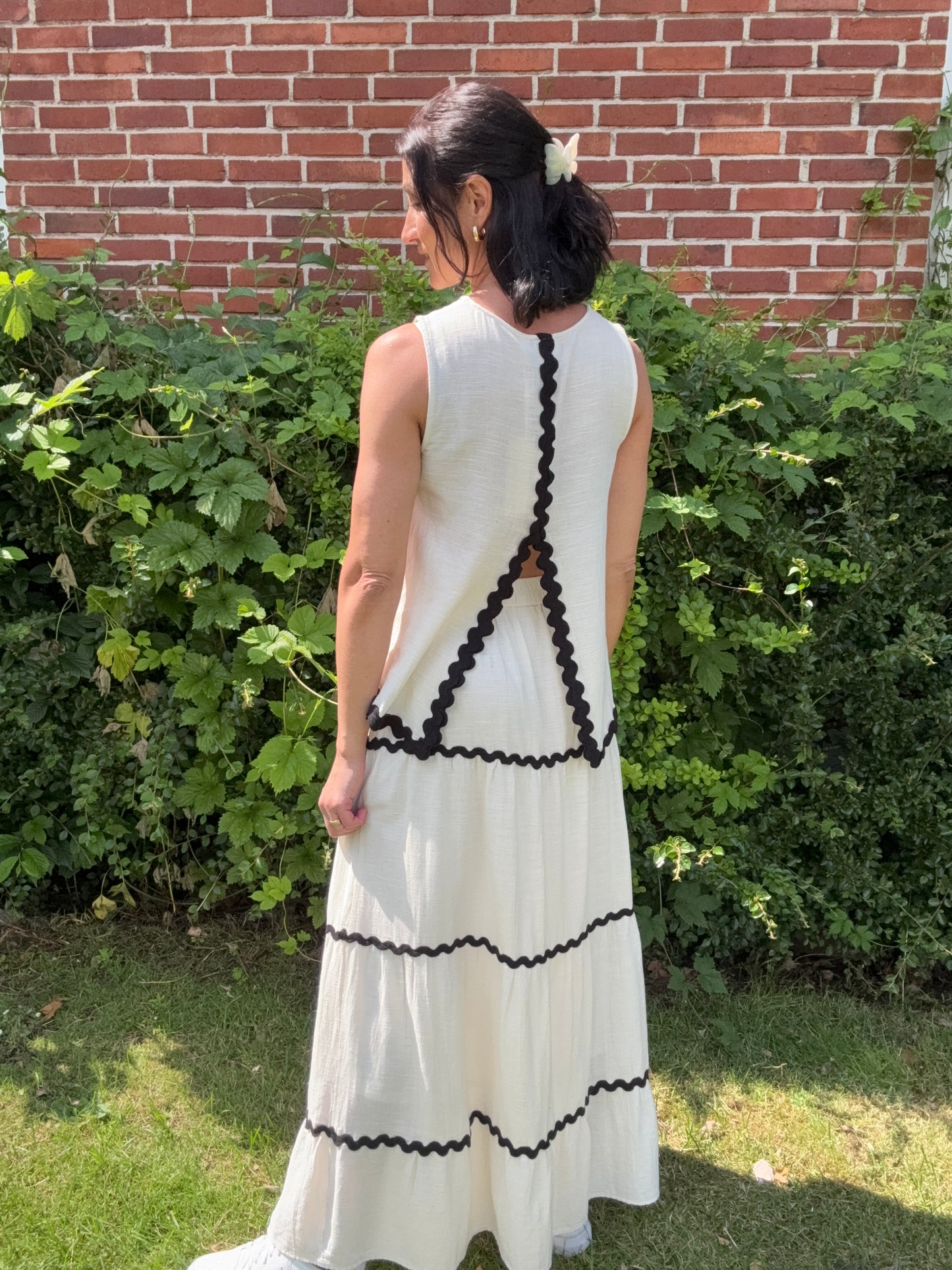 VIMANDA WAVY HW MAXI SKIRT