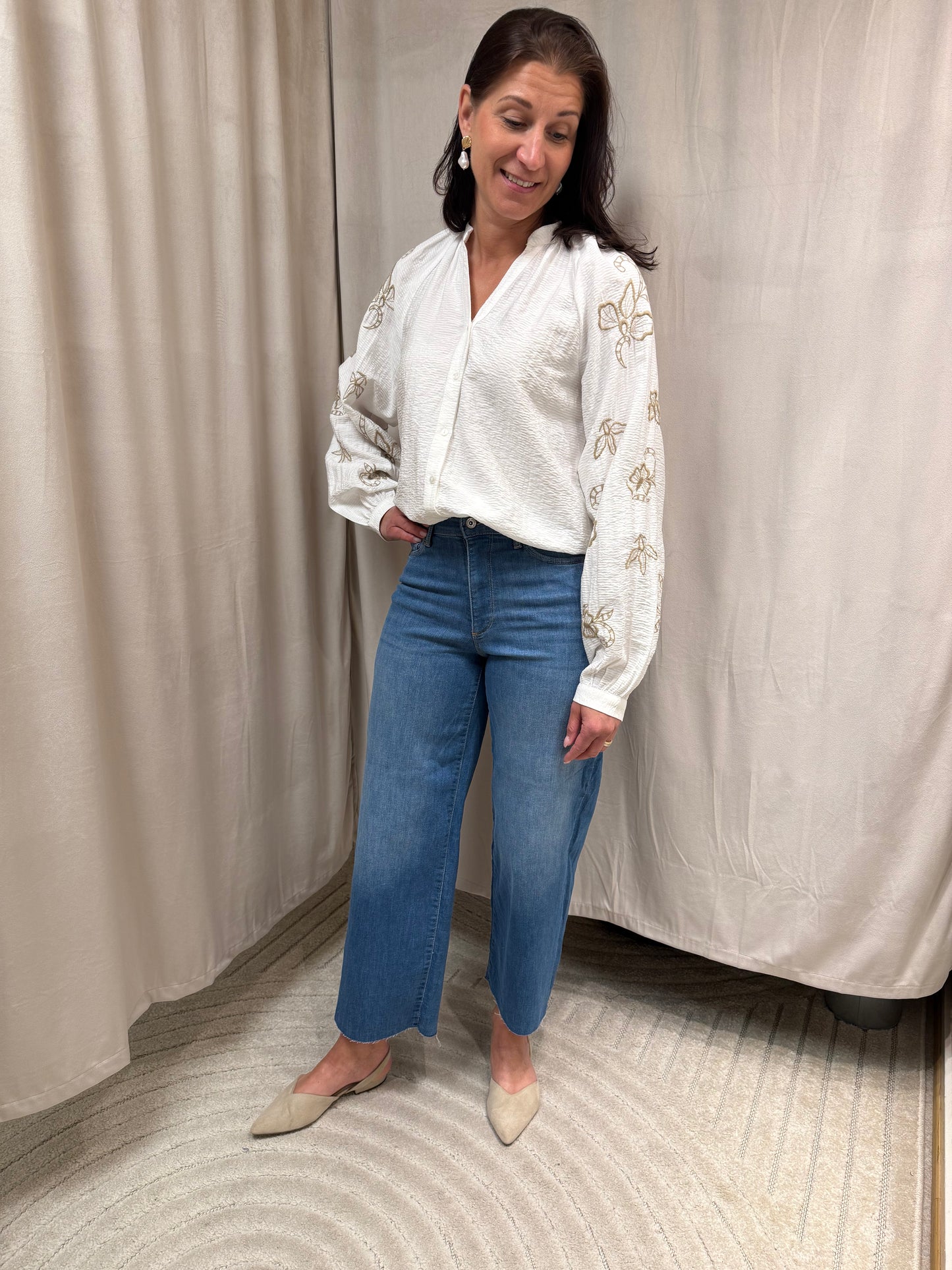 VIBRIA V-NECK L/S TOP