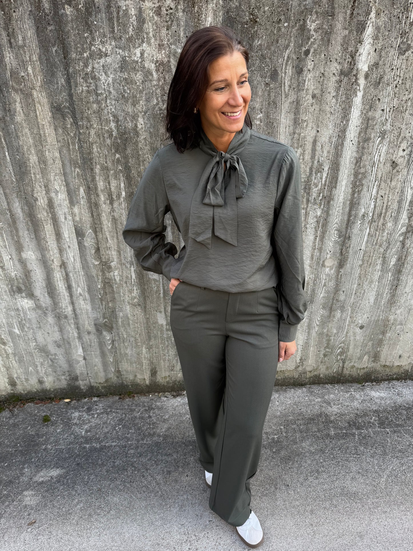 OBJJACIRA L/S BOW SHIRT KAMBABA