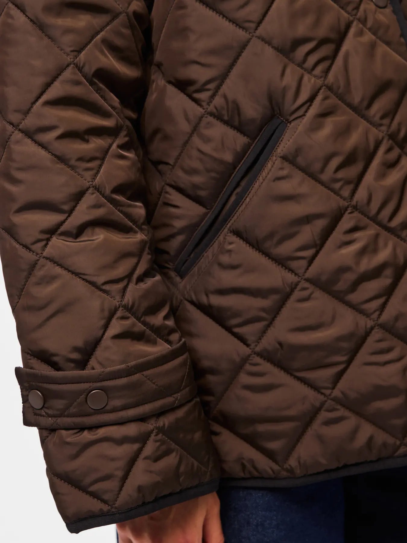PCEMILY SHORT QUILTED JACKET HOT FUDGE