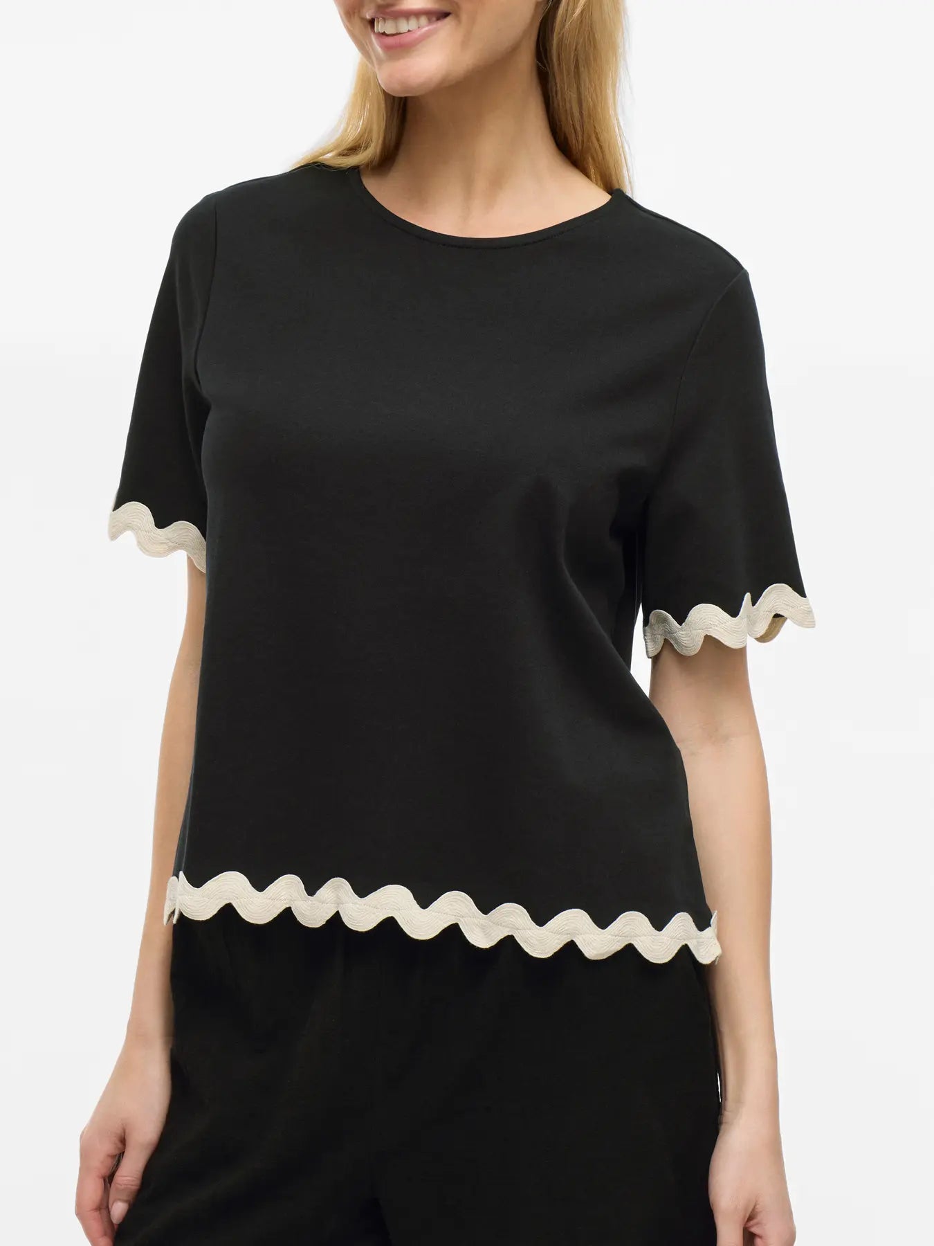 VICALISA O-NECK 2/4 TOP BLACK
