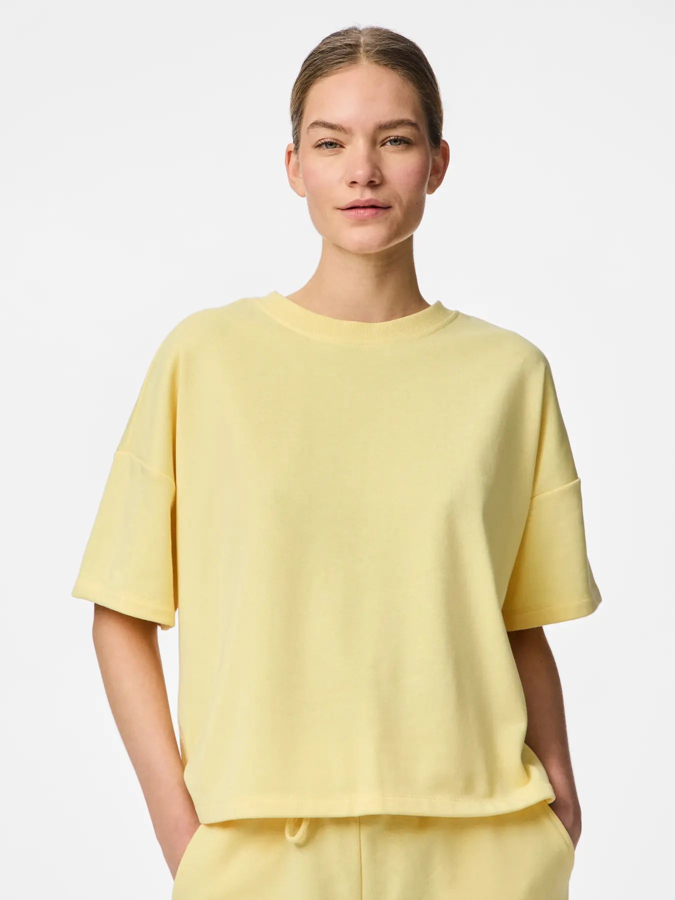 PCCHILLI 2/4 LOOSE SWEAT YELLOW