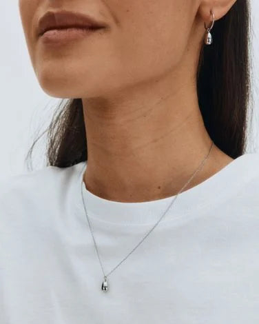Drop Mini Necklace
