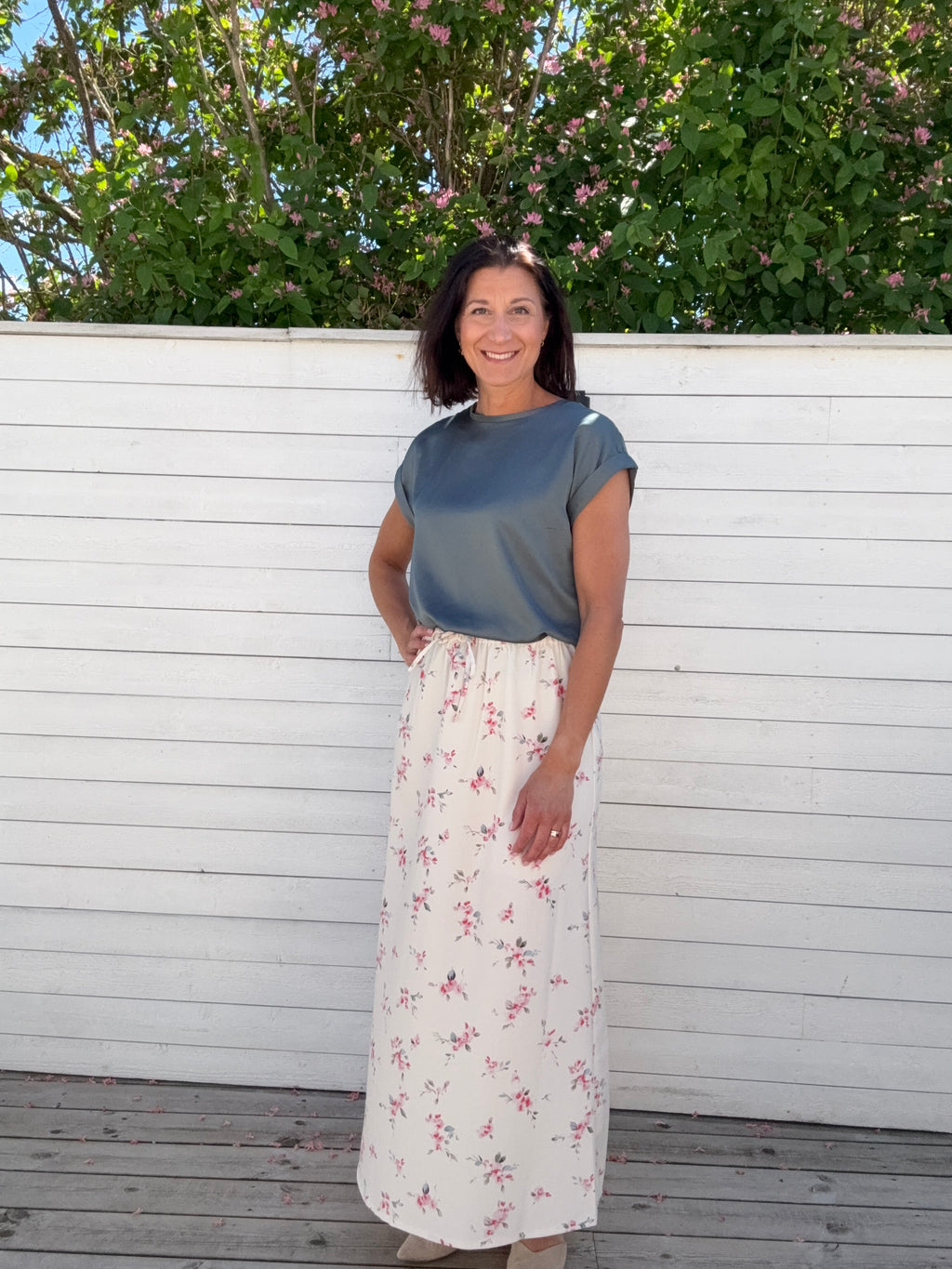 VIELLETTE S/S SATIN TOP BALSAM GREEN