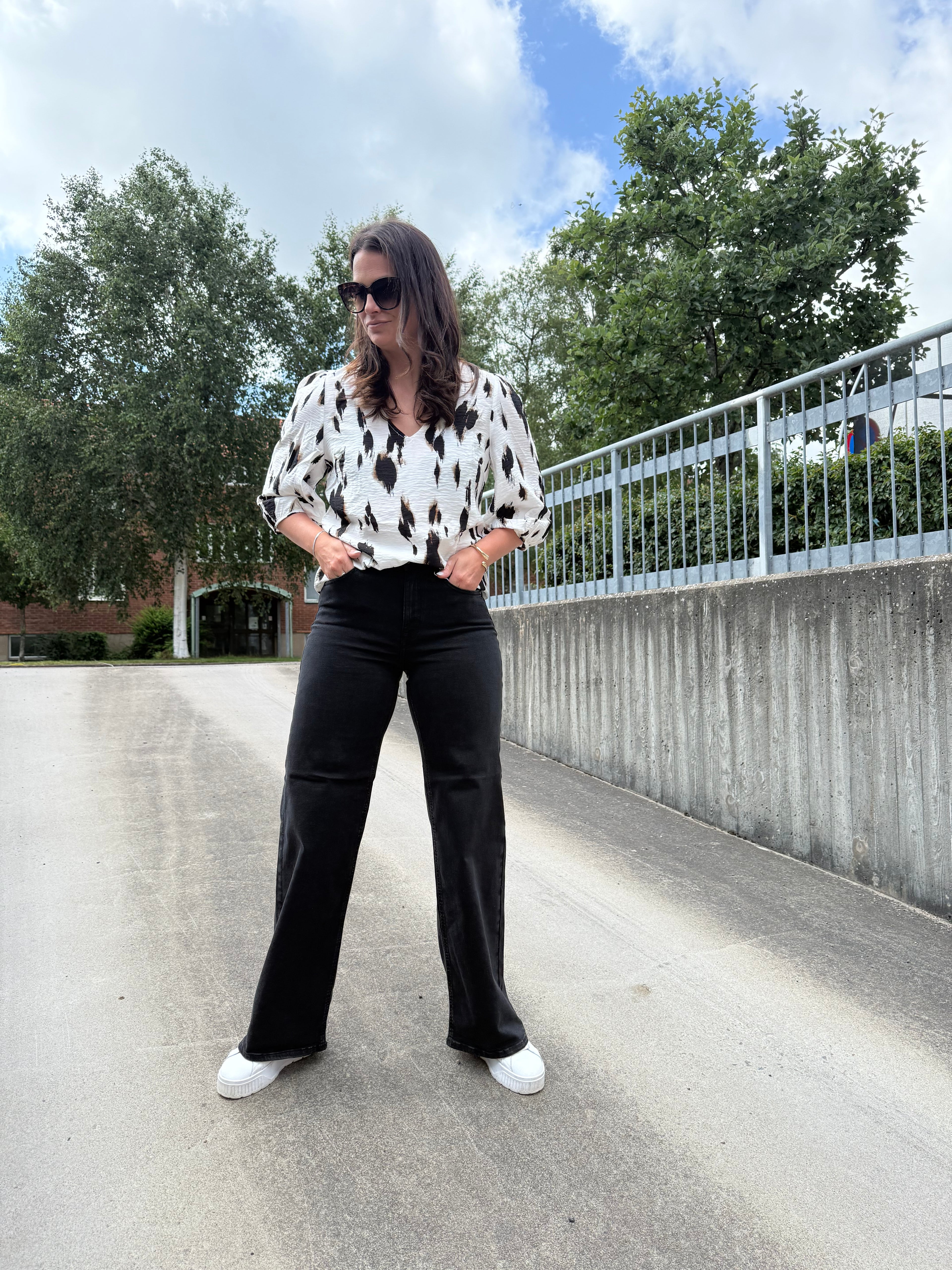 ONLMADISON BLUSH HW WIDE DNM CRO099