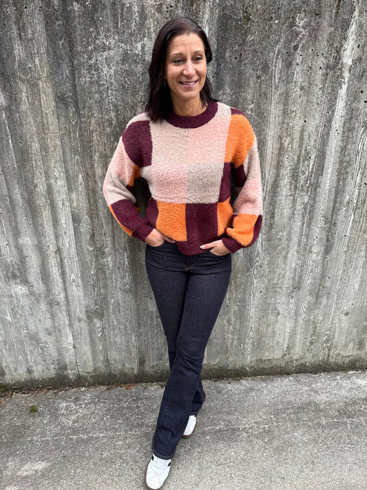 VIHALLO O-NECK L/S JACQUARD KNIT TOP