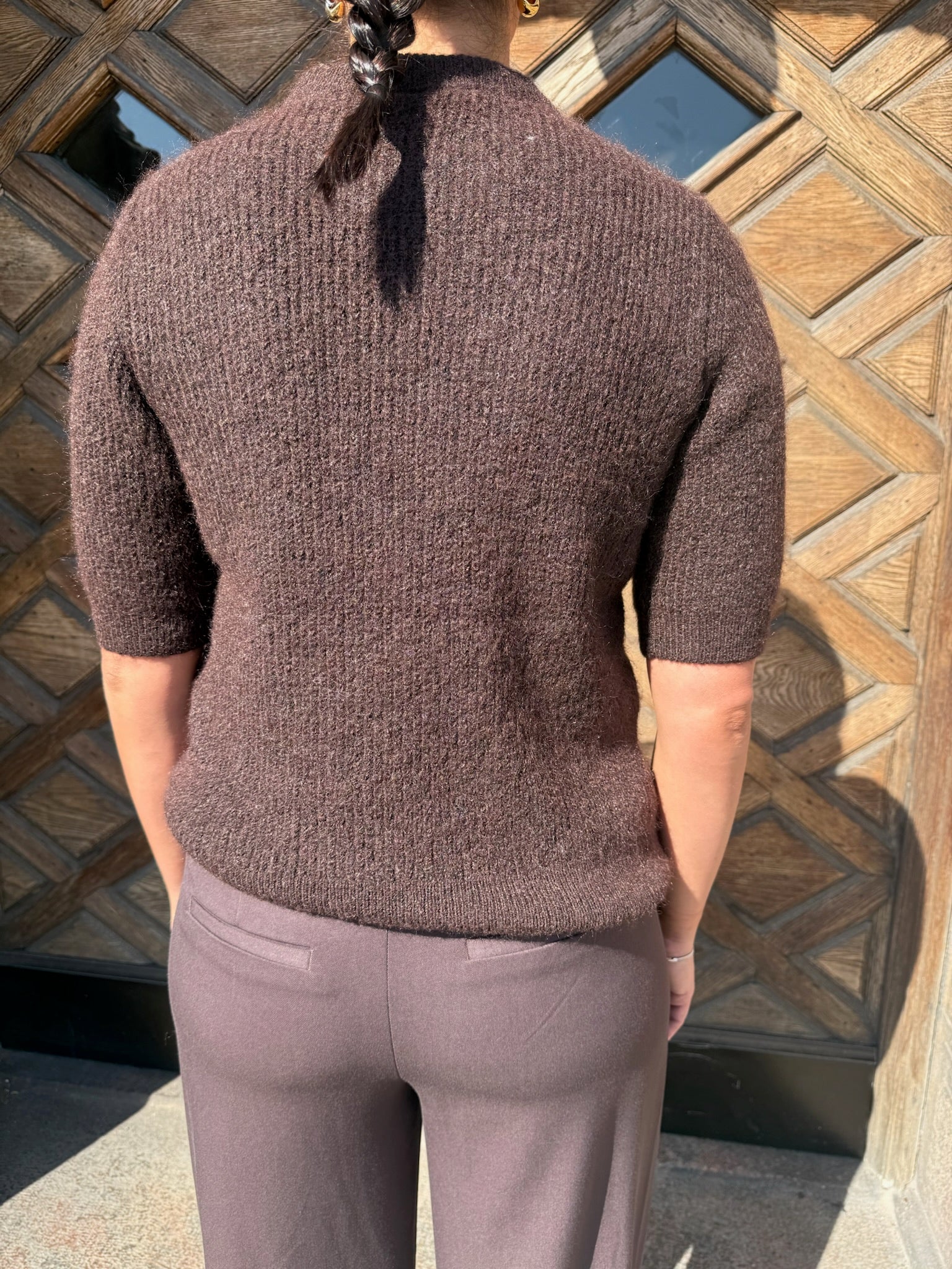 VIITZA O-NECK 2/4 BOW KNIT TOP COFFEE BEAN