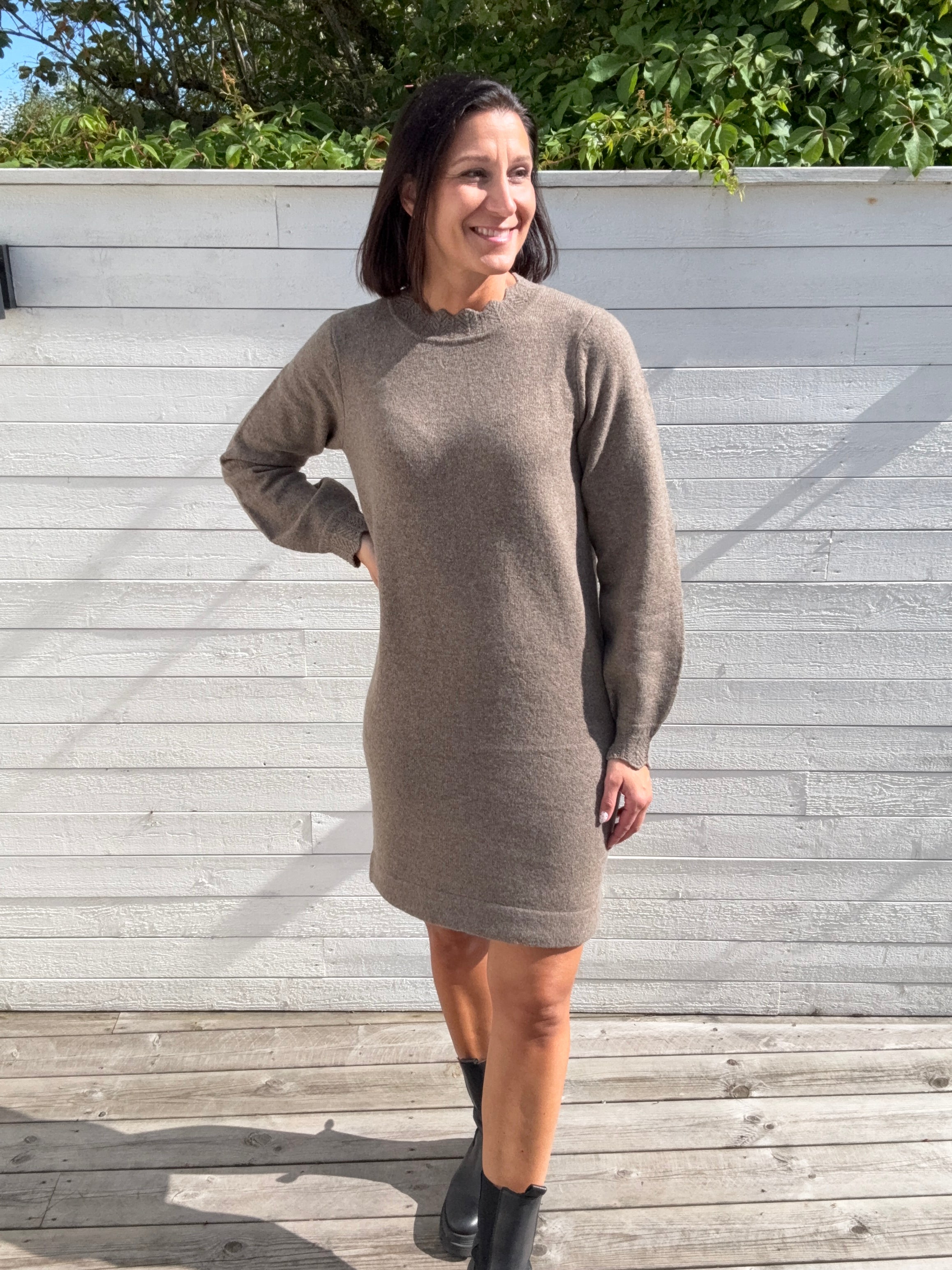 VINIKOLINA O-NECK L/S KNIT DRESS FALCON