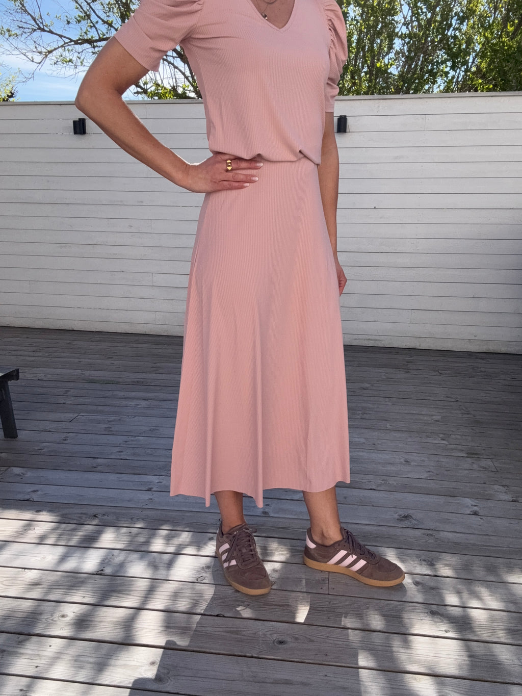VYA-SK MIDI SKIRT