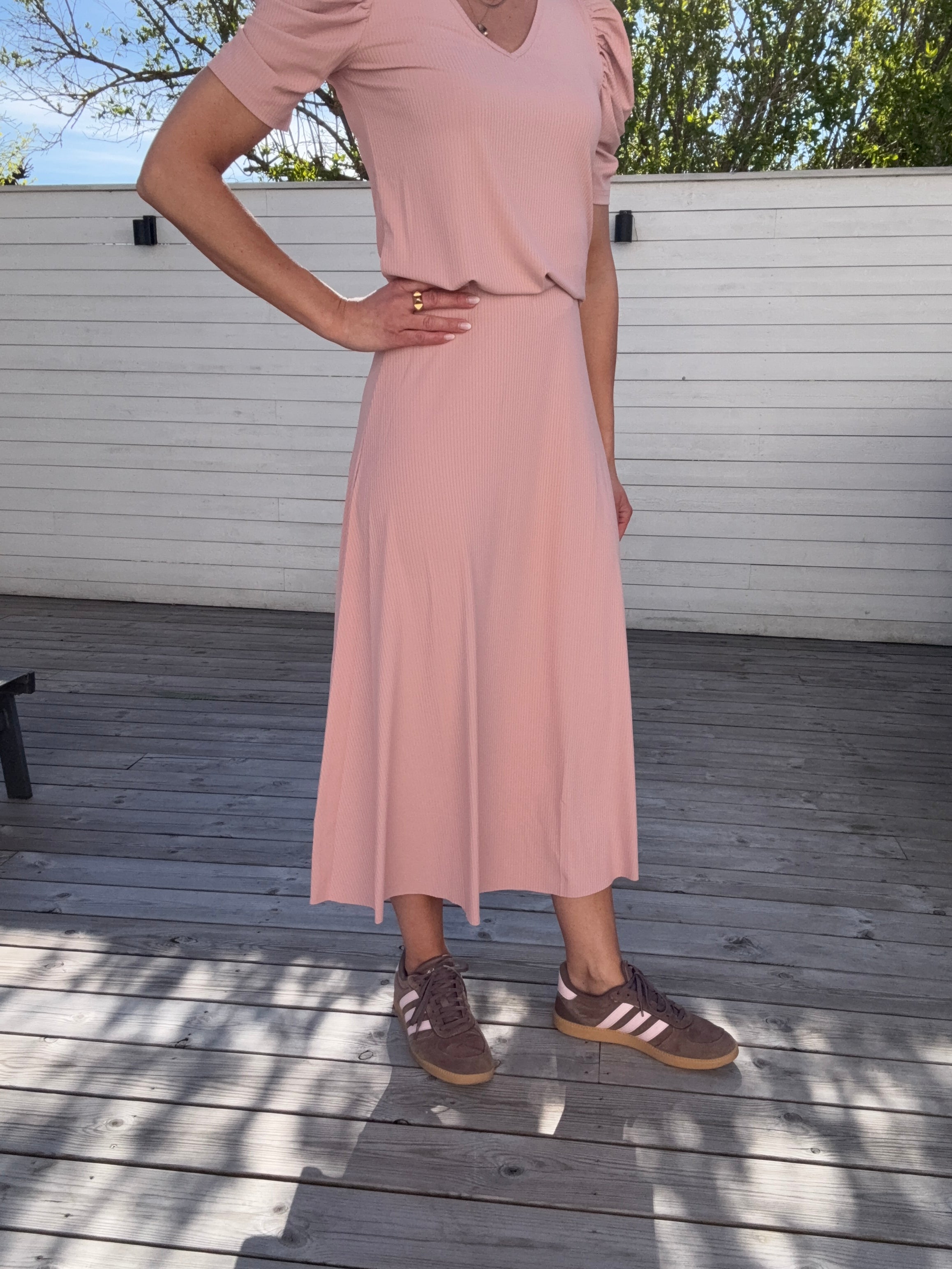 VYA-SK MIDI SKIRT