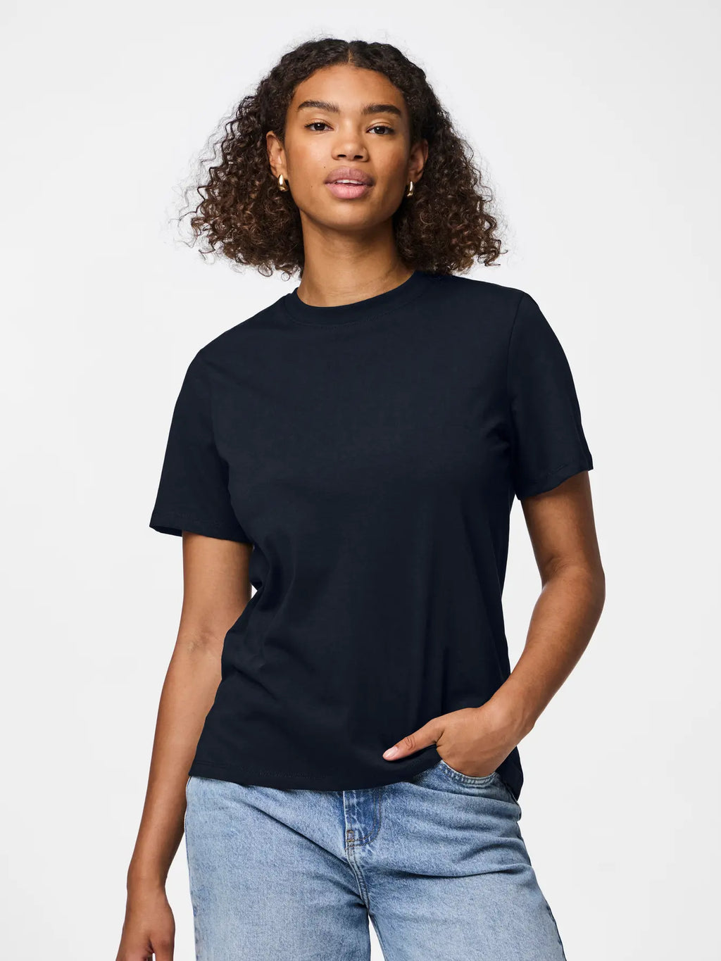 PCRIA SS SOLID TEE SKY CAPTAIN