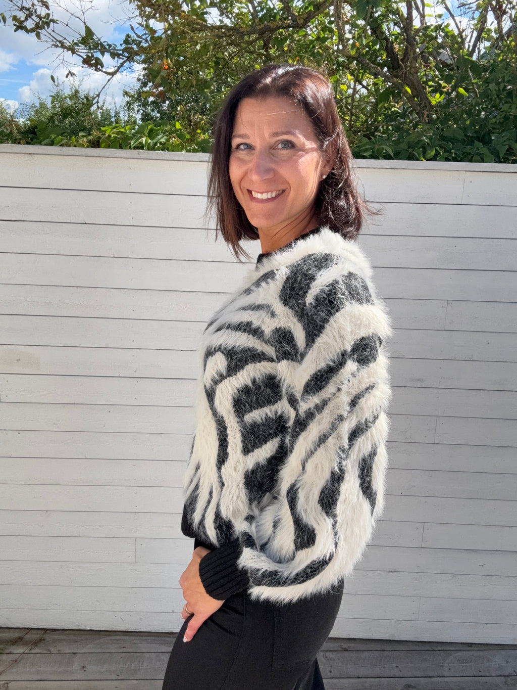 OBJHOLLOW L/S KNIT PULLOVER BLACK ZEBRA