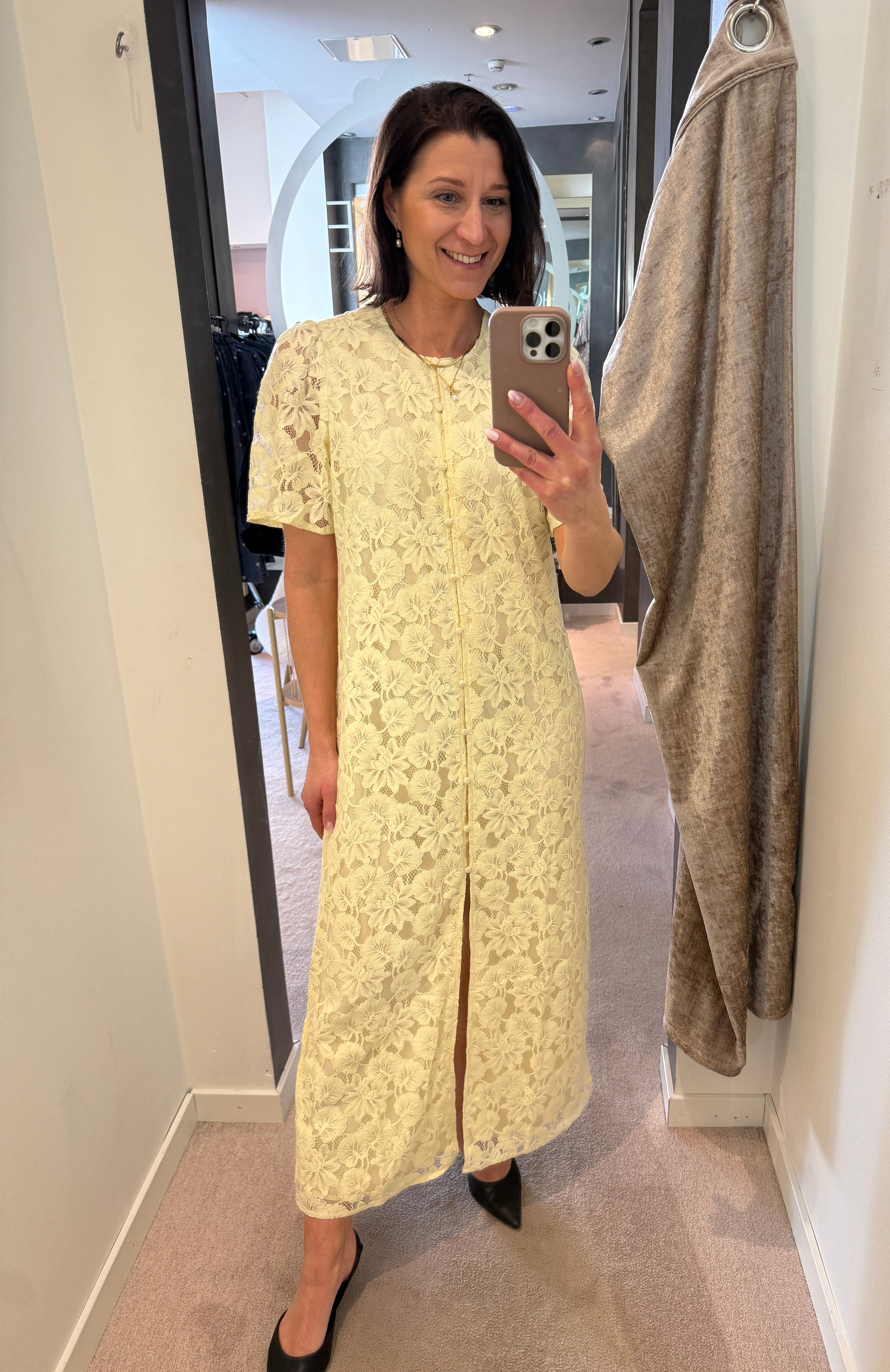 VIMALA 2/4 SLEEVE LACE DRESS
