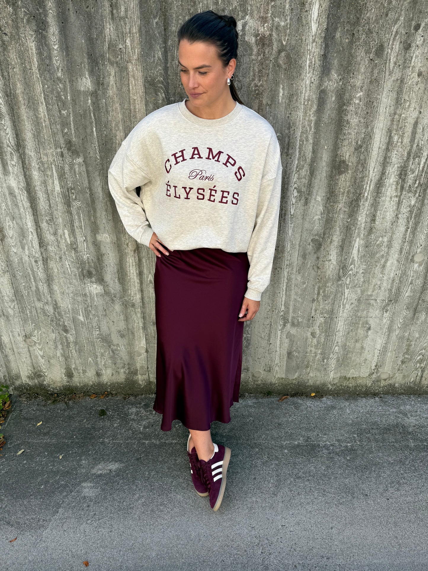 JDYMESA L/S O-NECK EMB SWEAT