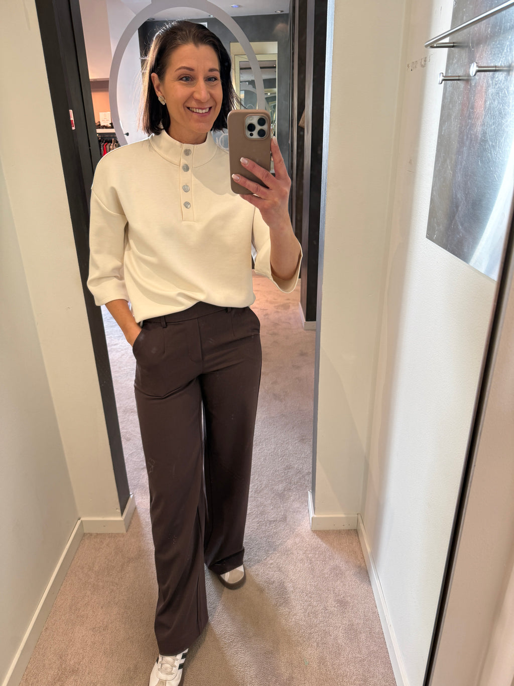 VISIFFI HIGH NECK 3/4 BUTTON TOP