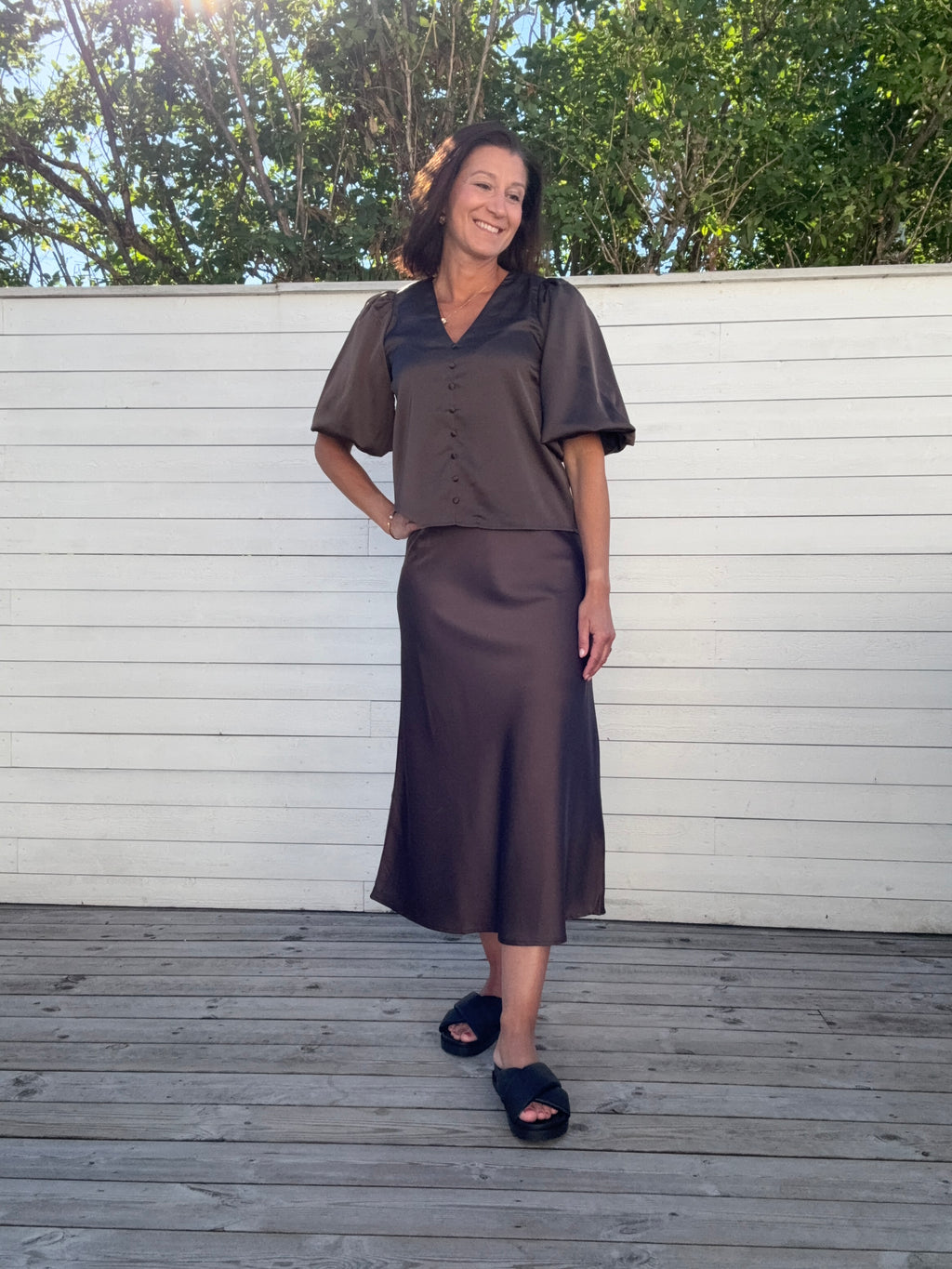 YASPELLA 2/4 V-NECK TOP CHOCOLATE BROWN
