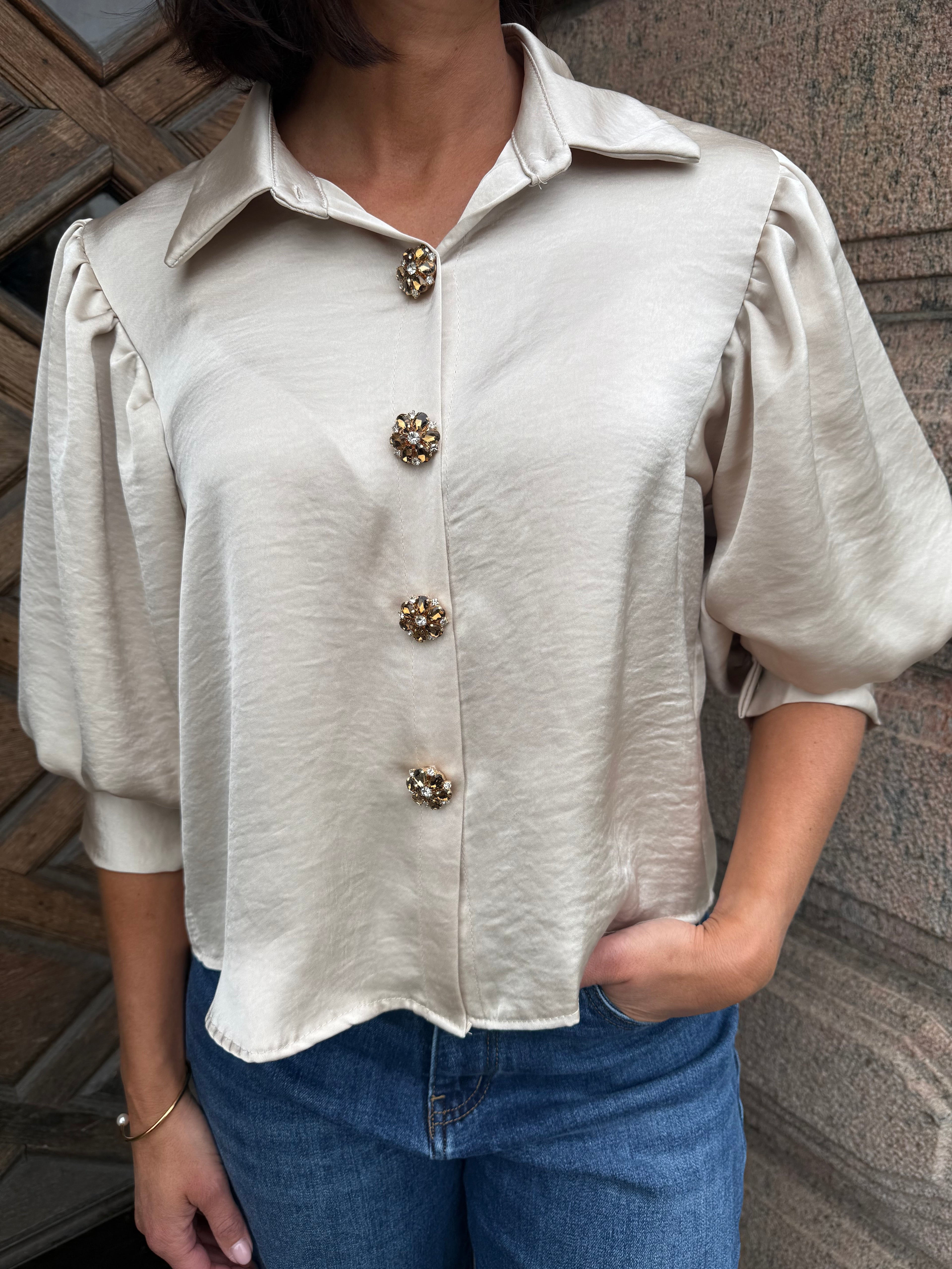 JULIE-Satin silk effect shirt with puffed sleeves- Champagne 91820