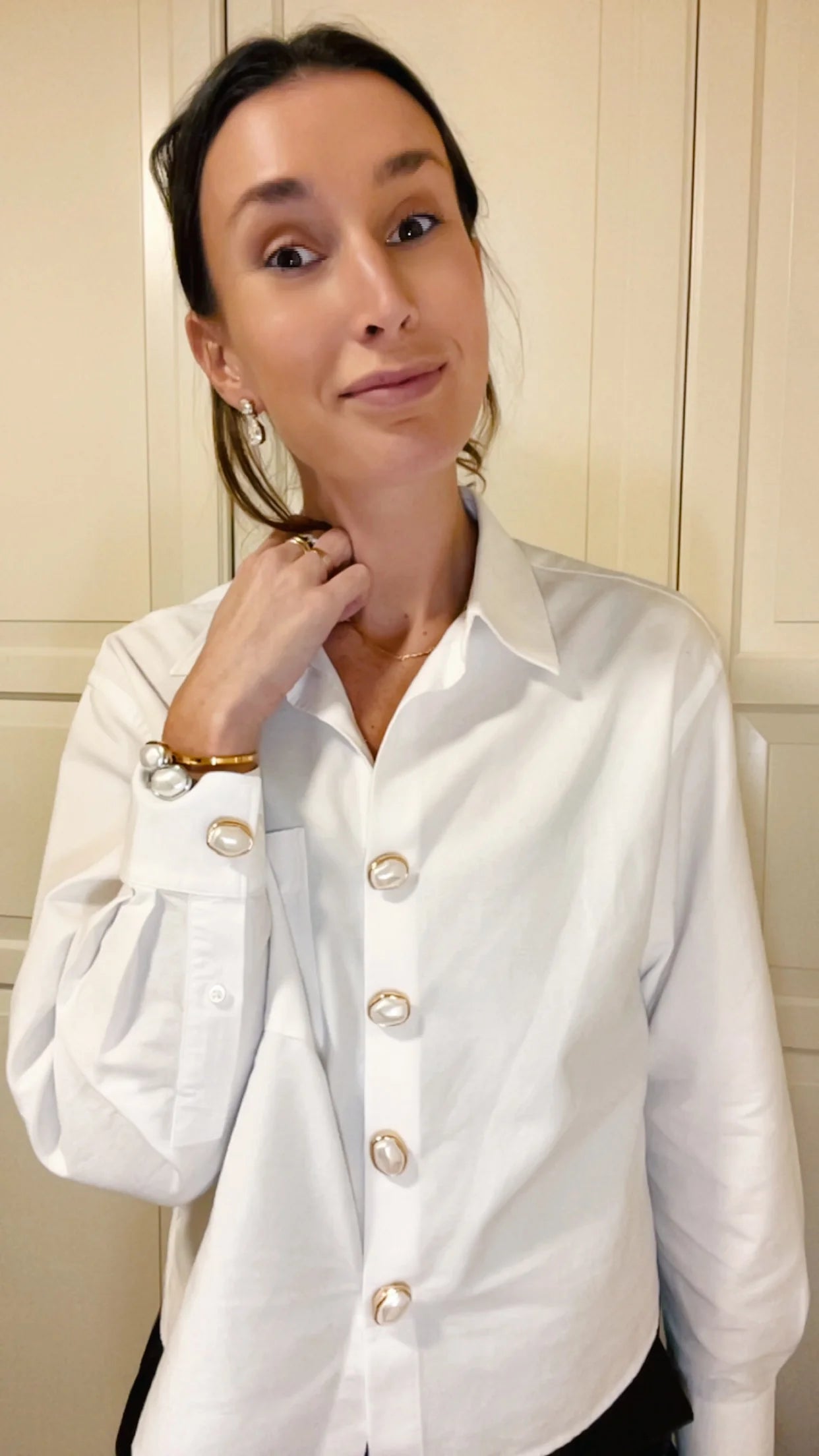 ANDREA – ASYMMETRIC PEARL BUTTON CHARM GOLD- 2 PACK