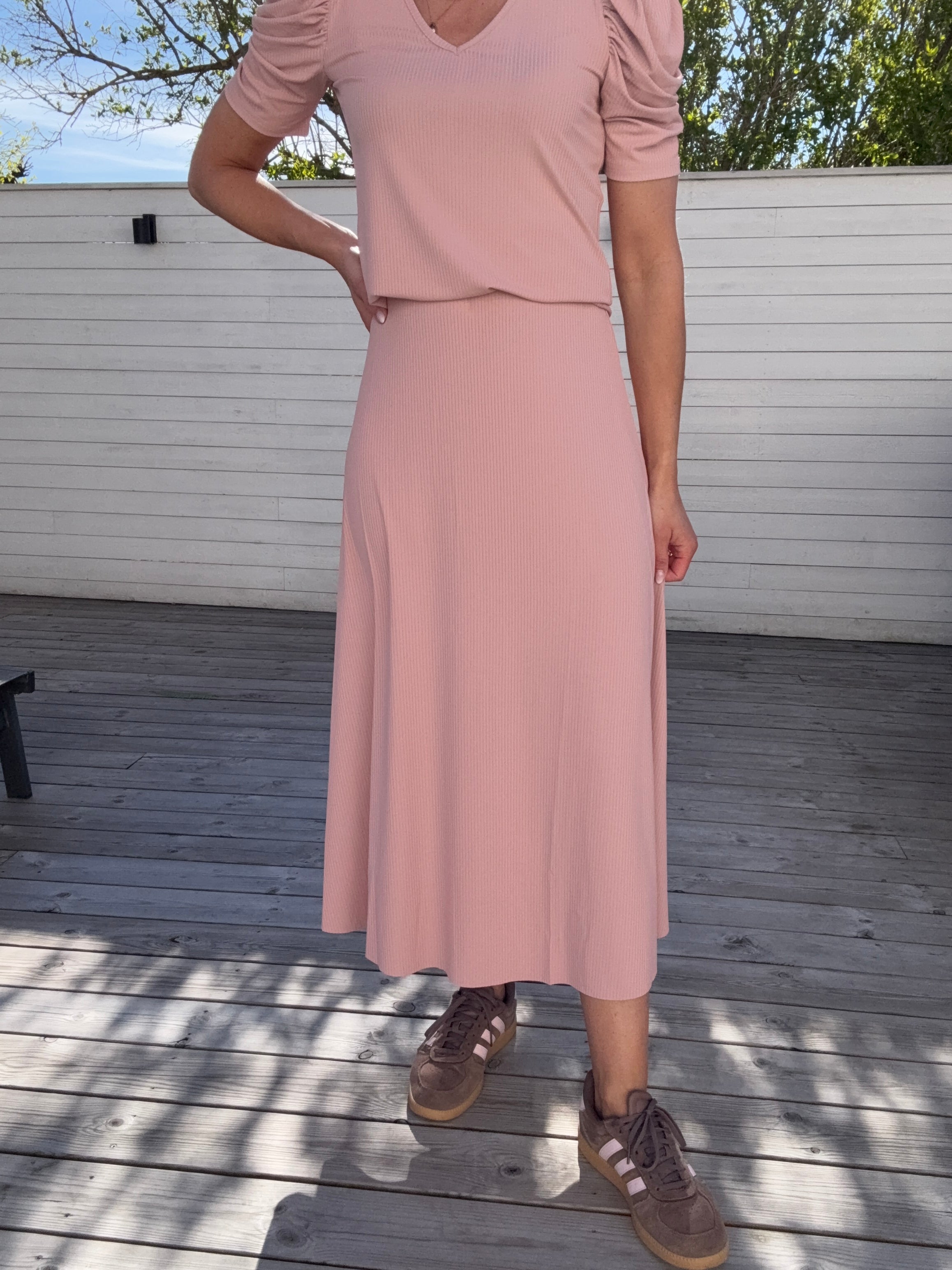 VYA-SK MIDI SKIRT