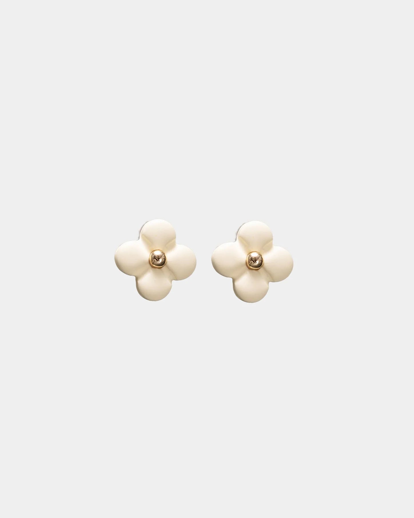 Seline Flower Earrings- Offwhite