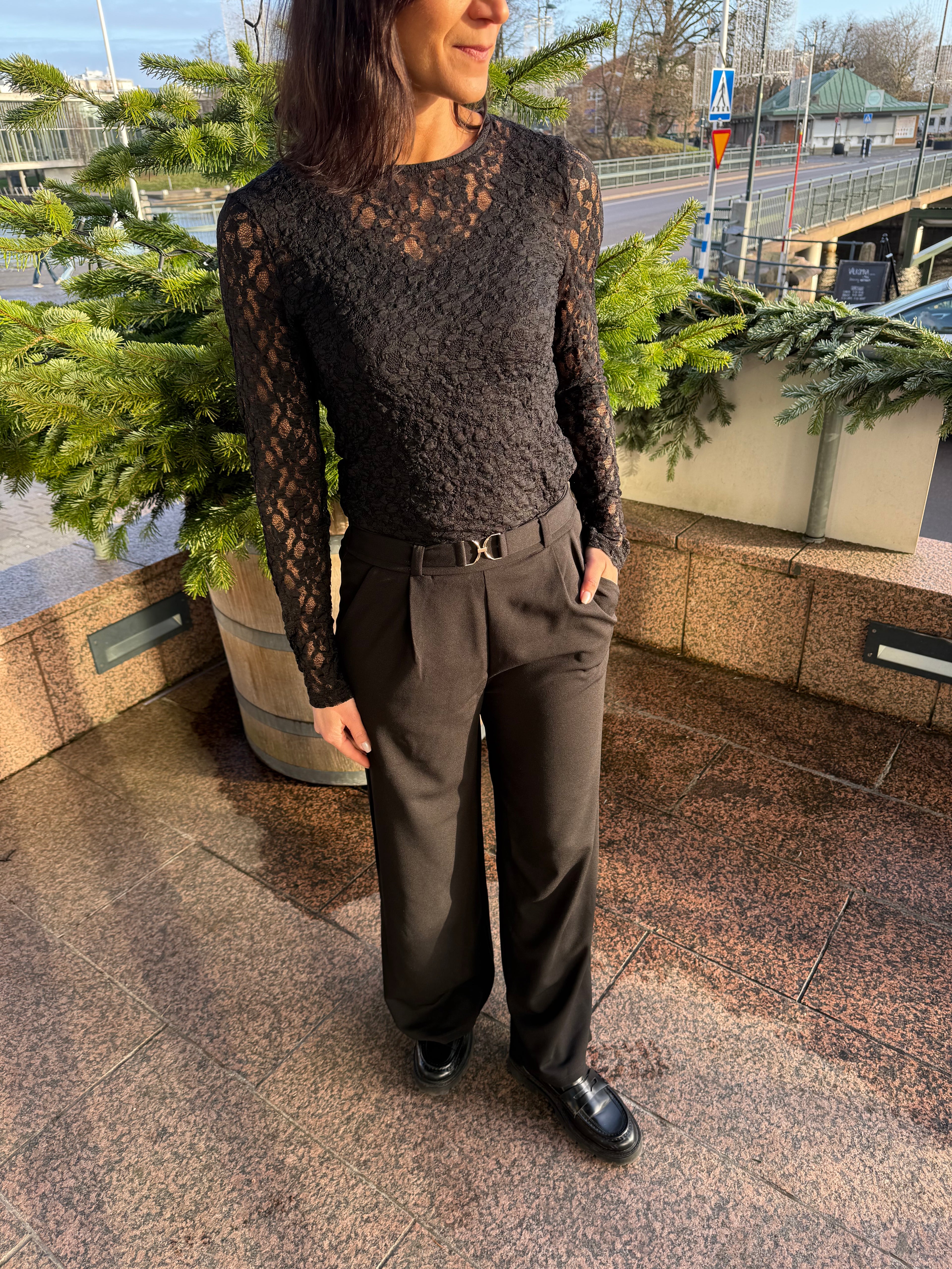PCHAZEL LS LACE TOP