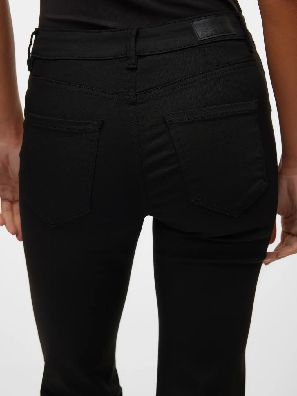 VMFLASH MR STRAIGHT JEANS LI140 GA