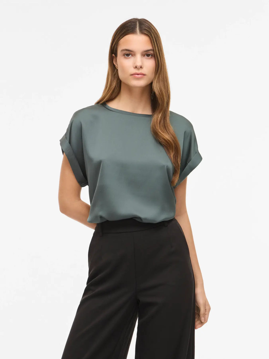 VIELLETTE S/S SATIN TOP BALSAM GREEN