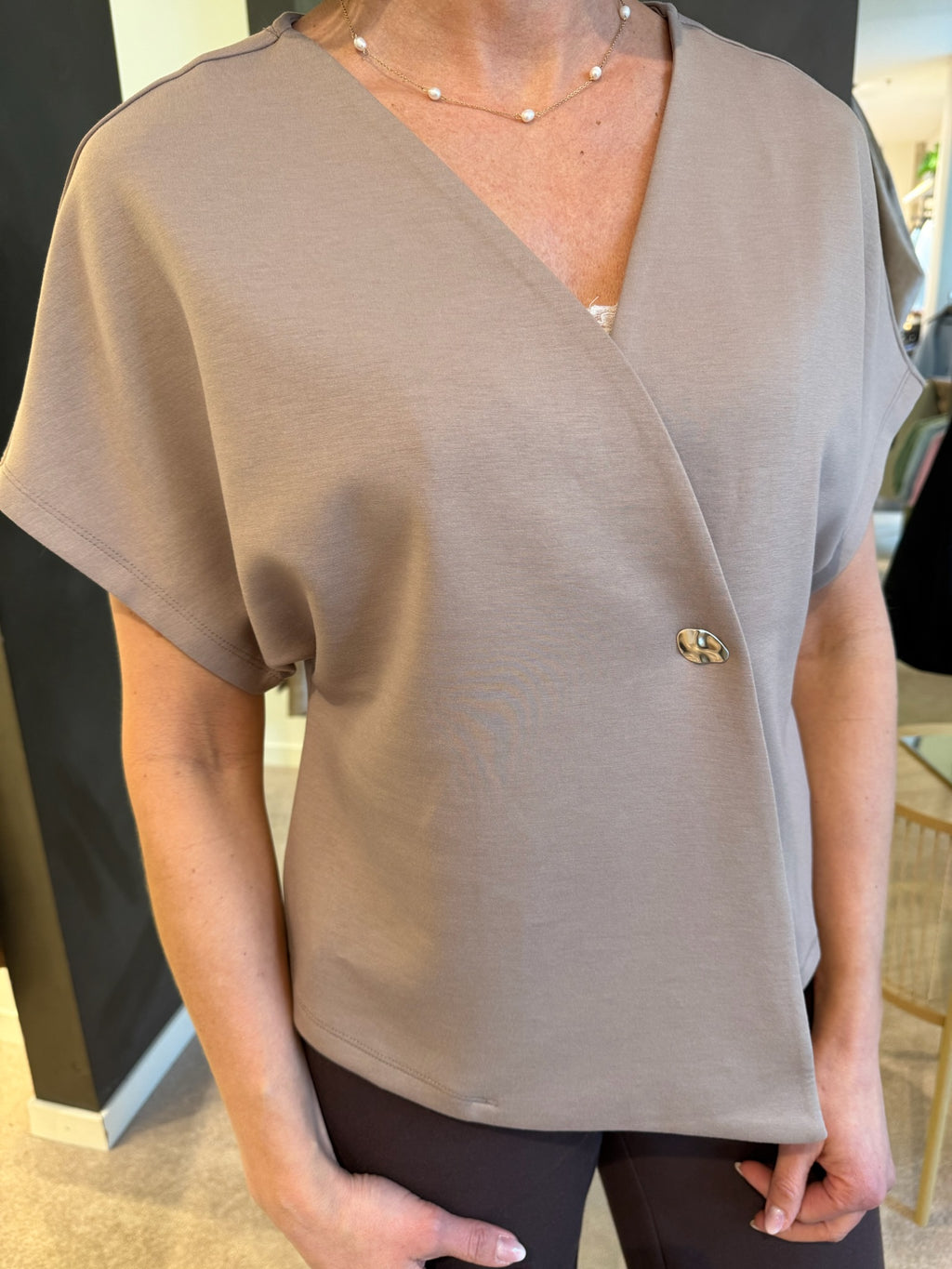 VMSMILLA SONJA SS V-NECK TOP MOON ROCK