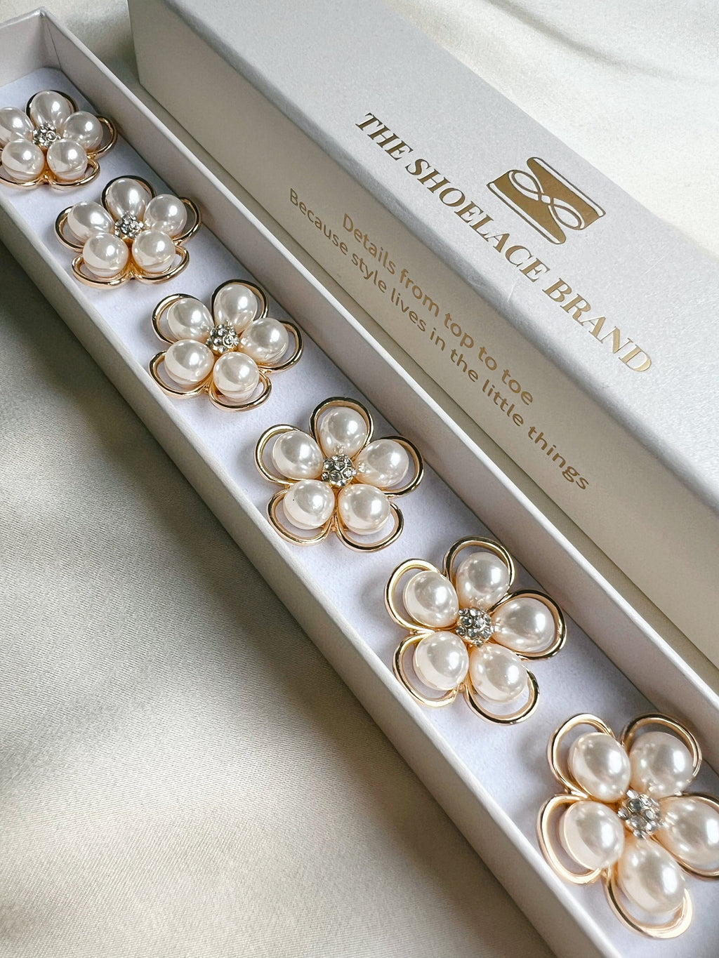 FELICIA – GOLD FRAMED PEARL FLOWER BUTTON CHARM GOLD- 2 PACK