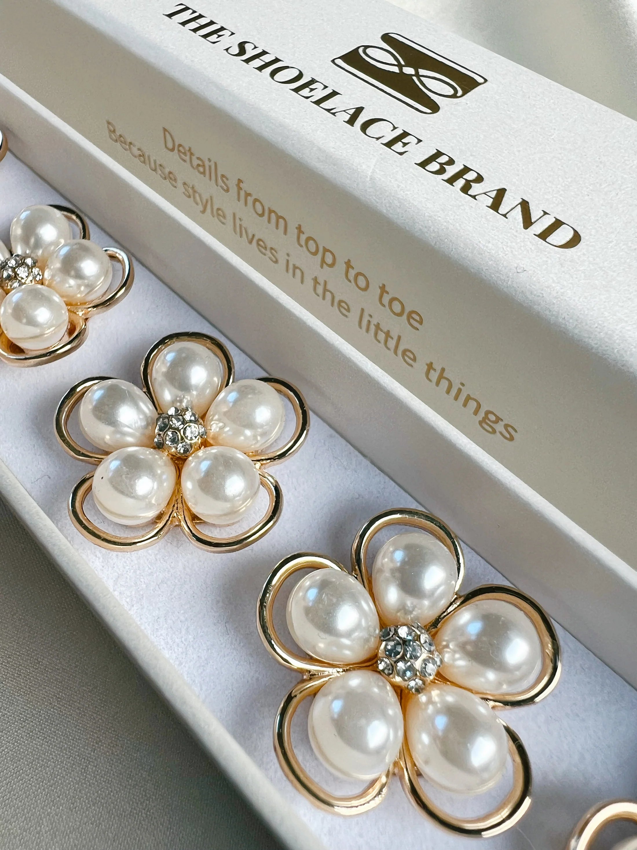 FELICIA – GOLD FRAMED PEARL FLOWER BUTTON CHARM GOLD- 2 PACK