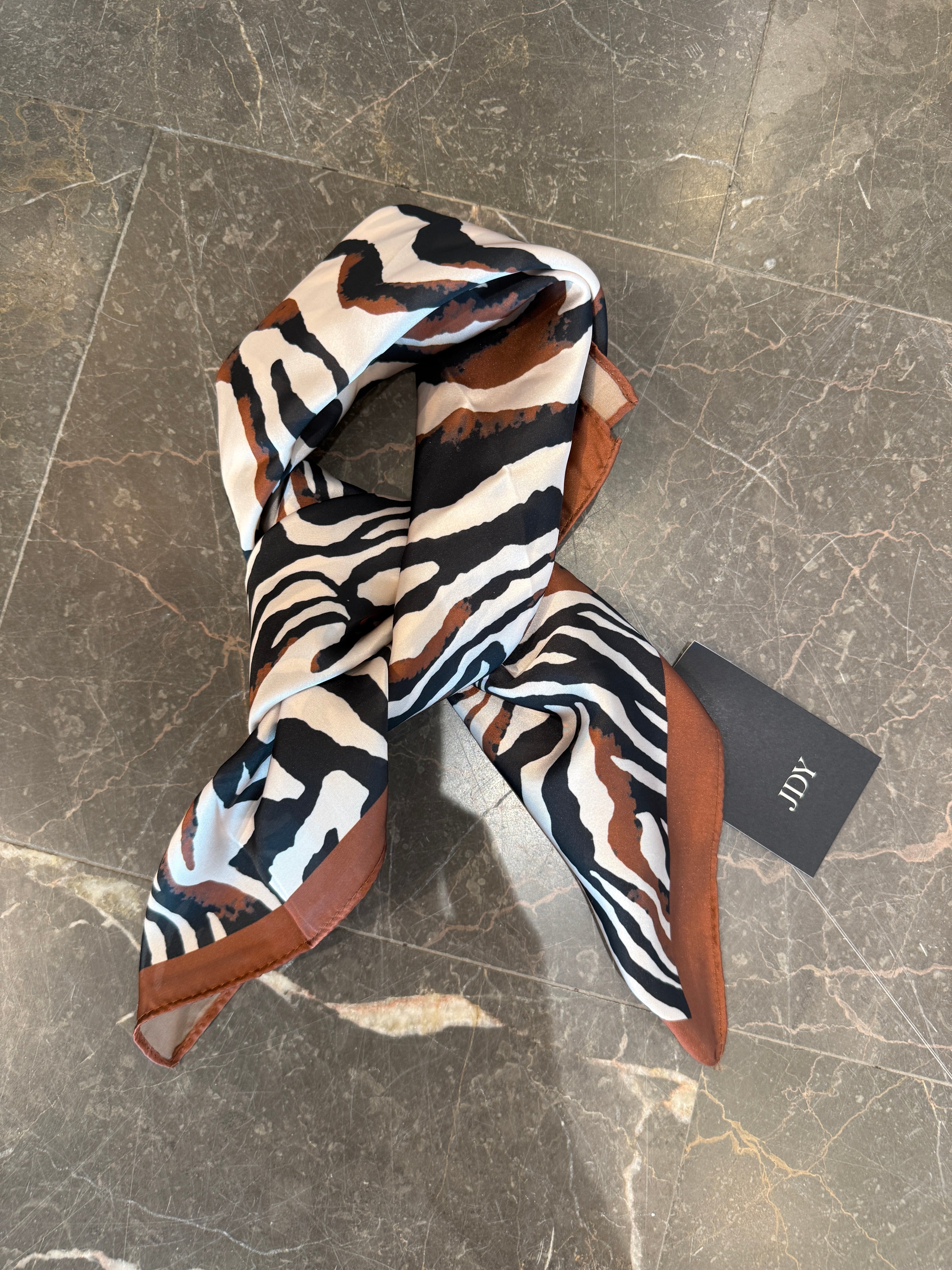 JDYFANNIE SCARF BROWN