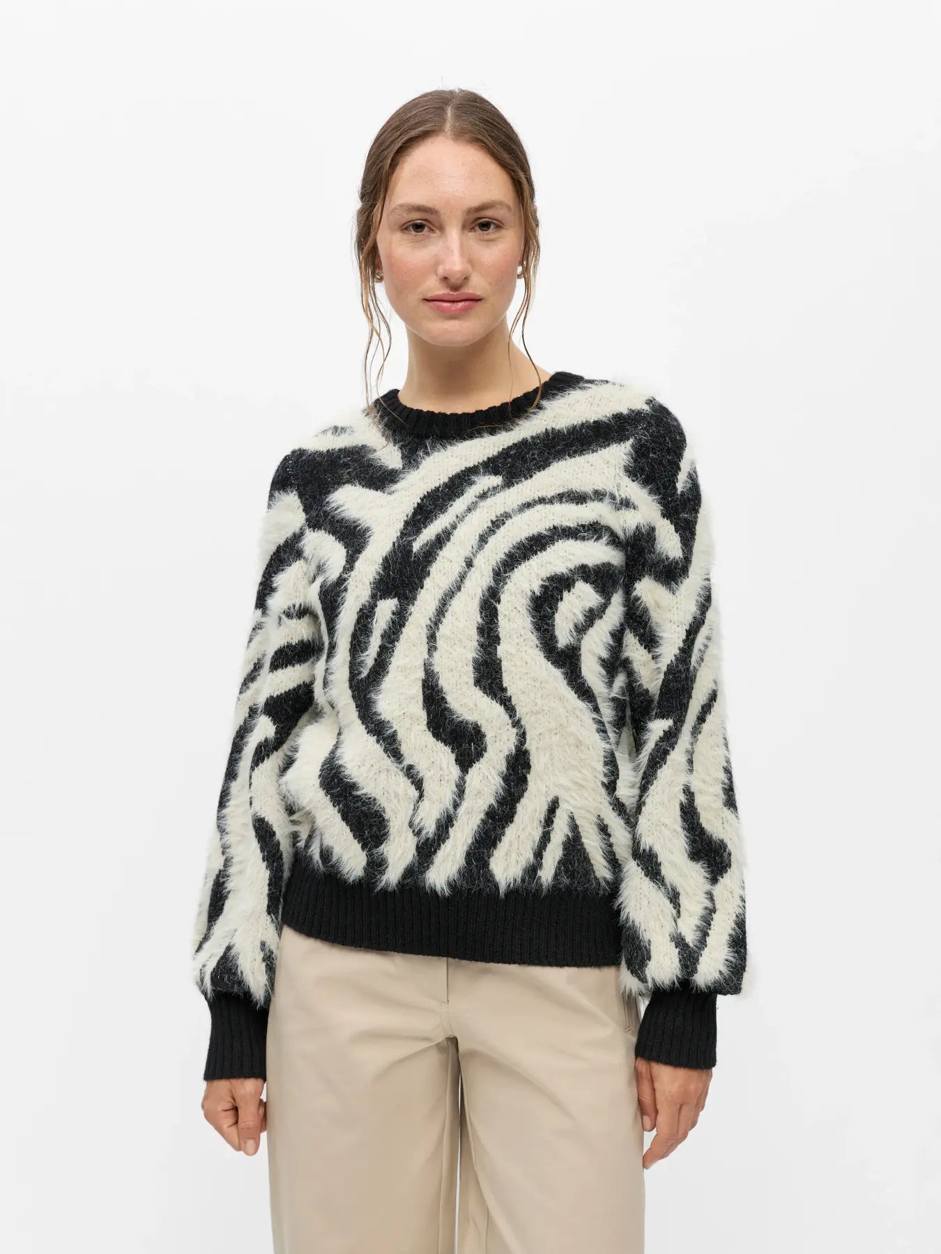 OBJHOLLOW L/S KNIT PULLOVER BLACK ZEBRA