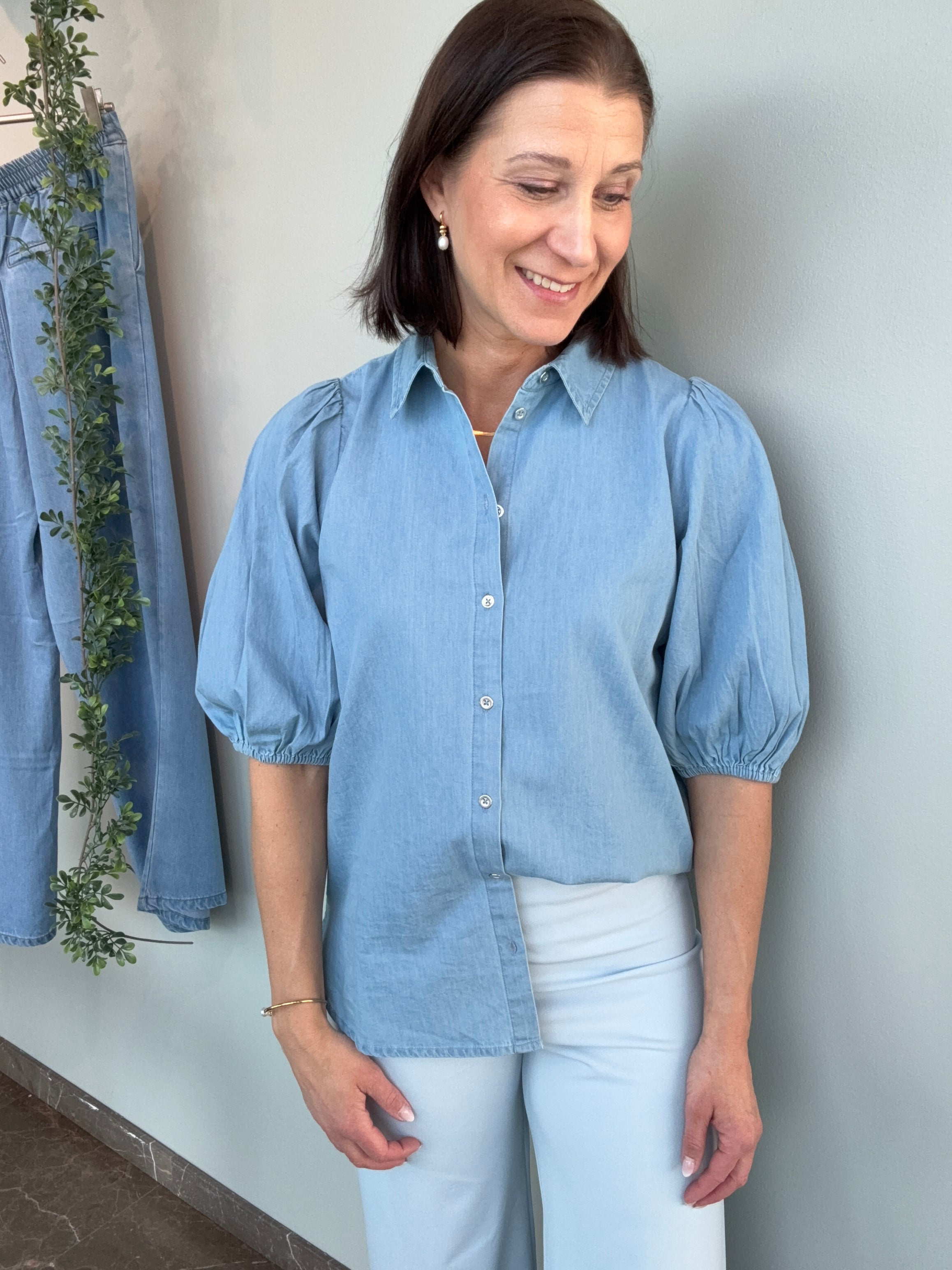 ELLA SHIRT - LIGHT BLUE DENIM