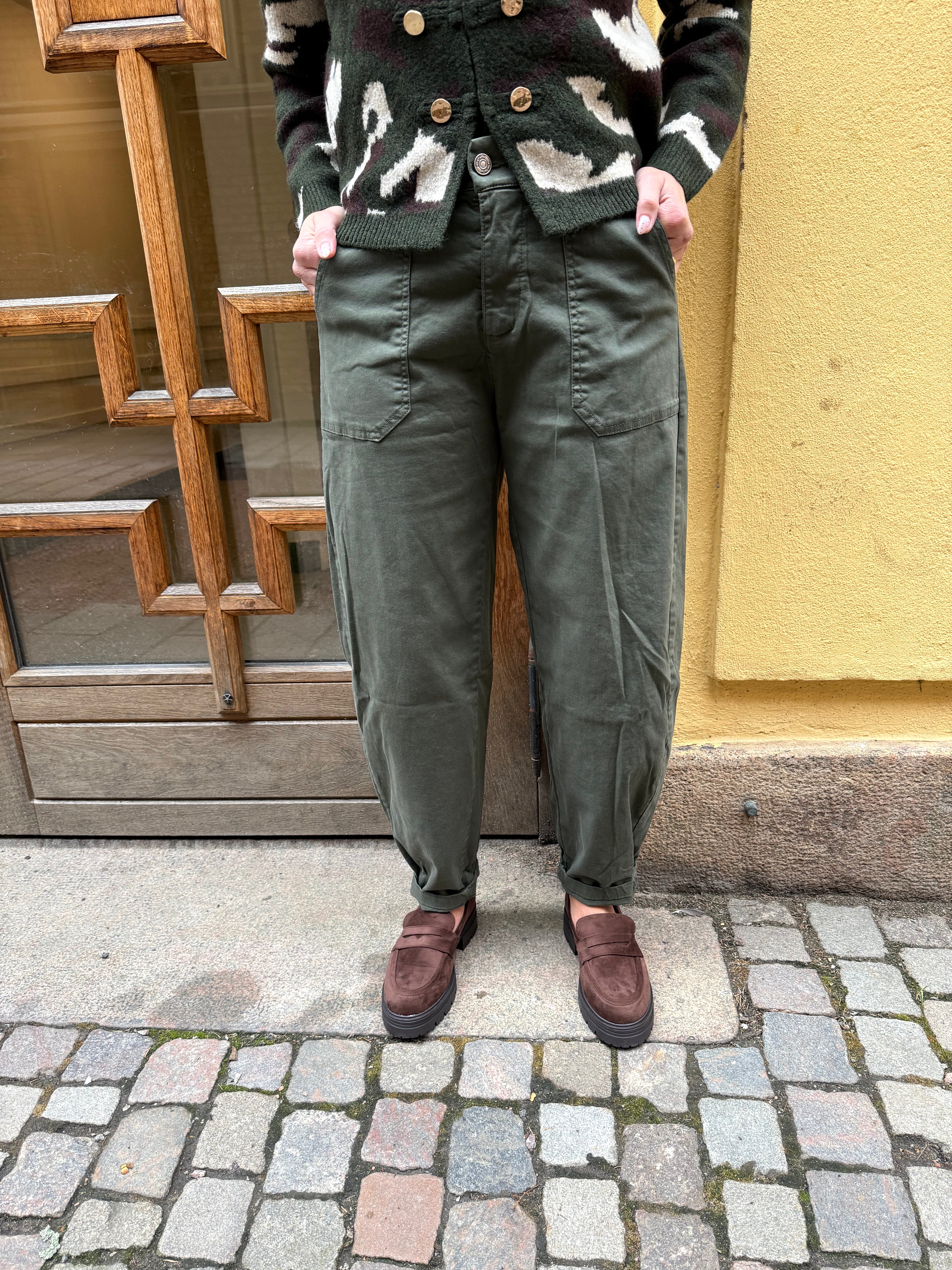 ROSIE PANT- GRÖN