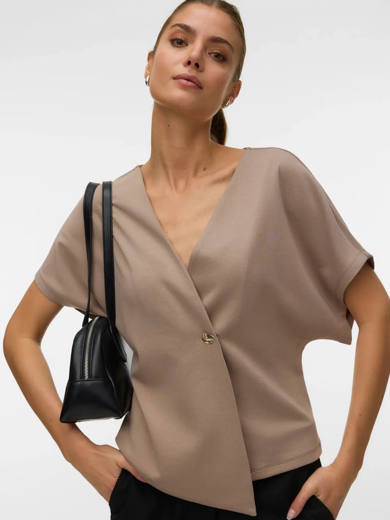 VMSMILLA SONJA SS V-NECK TOP MOON ROCK