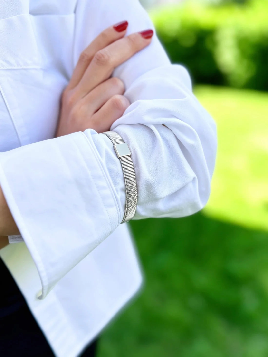 Shirt Sleeve Holder Silver