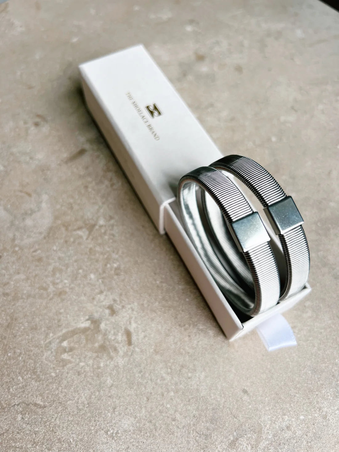 Shirt Sleeve Holder Silver