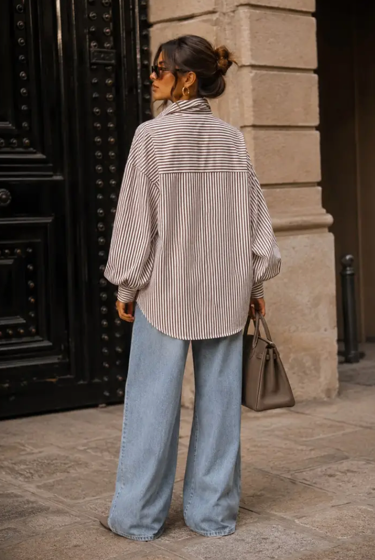 EMELIE- OVERSIZED STRIPED SHIRT WITH TIE COLLAR BROWN- CH310
