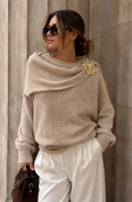 BELLE - Knit with Integrated Scarf and Jewel Brooch -RY637