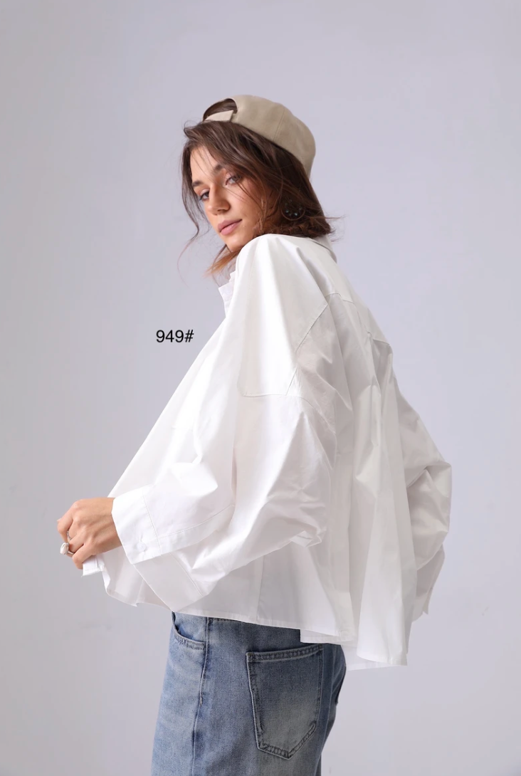 MARIA- oversized shirt with balloon sleeves