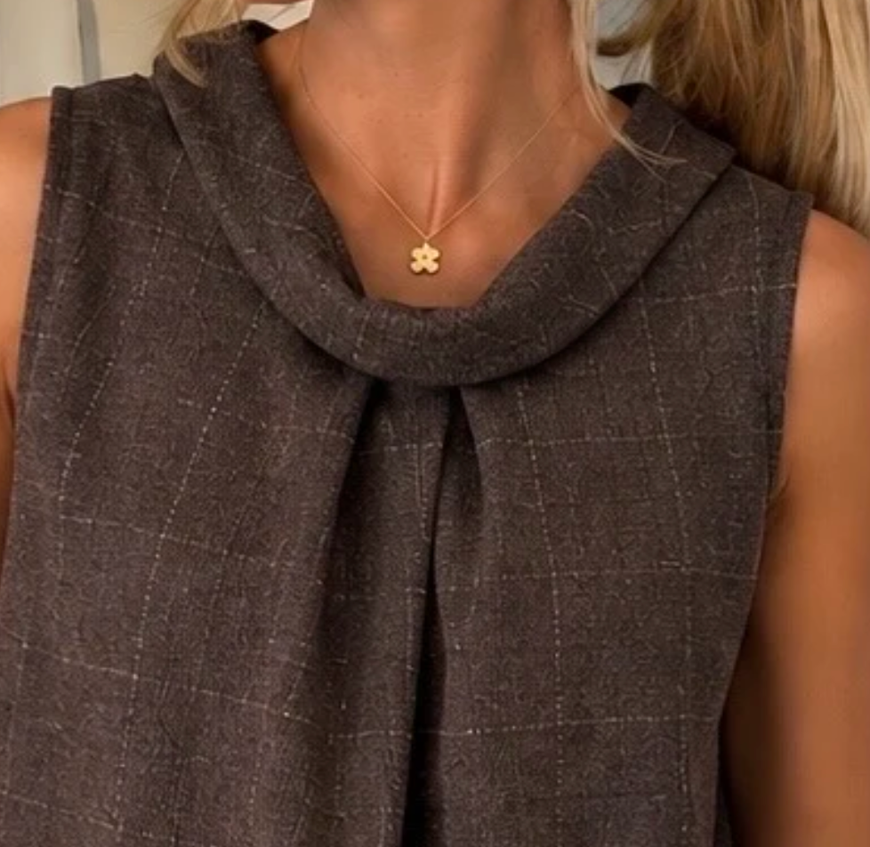 OLIVIA- Sleeveless Top with Stand-up Collar – Checked Wool Effect