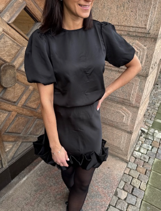 YASFLO HW SHORT SKIRT