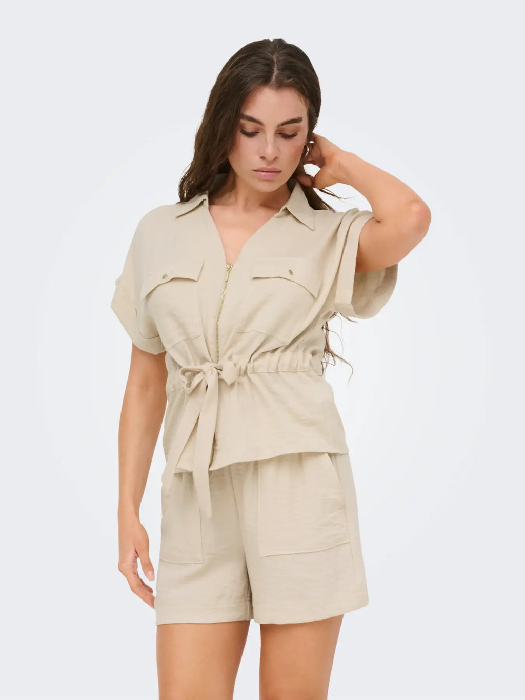 JDYMILLE S/S ZIP SHIRT SANDSHELL