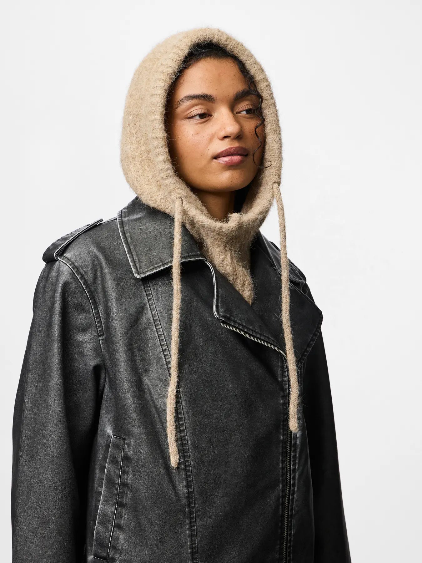 PCNAMBI BALACLAVA BEIGE